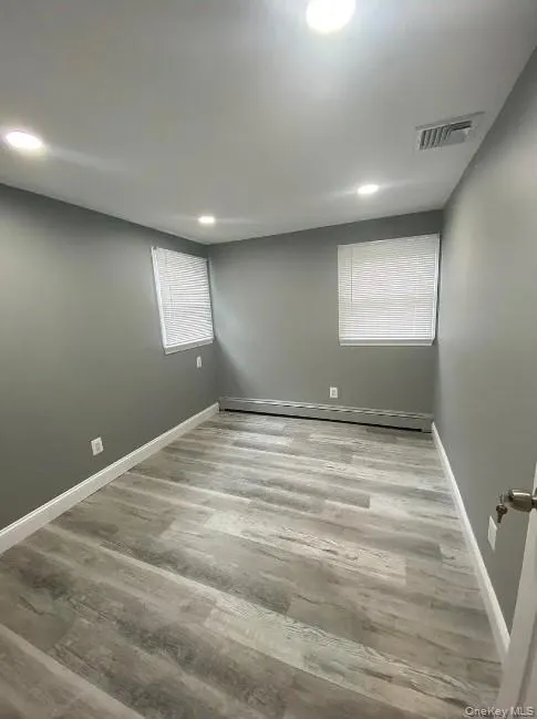 25 Newport Avenue, Brookhaven, NY, 4 Bedrooms Bedrooms, 8 Rooms Rooms,1 BathroomBathrooms,Residential Lease,For Rent,Newport,0,1008401 25 Newport Avenue, Brookhaven, NY, 4 Bedrooms Bedrooms, 8 Rooms Rooms,1 BathroomBathrooms,Residential Lease,For Rent,Newport,0,1008401