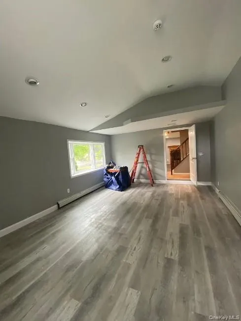 25 Newport Avenue, Brookhaven, NY, 4 Bedrooms Bedrooms, 8 Rooms Rooms,1 BathroomBathrooms,Residential Lease,For Rent,Newport,0,1008401 25 Newport Avenue, Brookhaven, NY, 4 Bedrooms Bedrooms, 8 Rooms Rooms,1 BathroomBathrooms,Residential Lease,For Rent,Newport,0,1008401