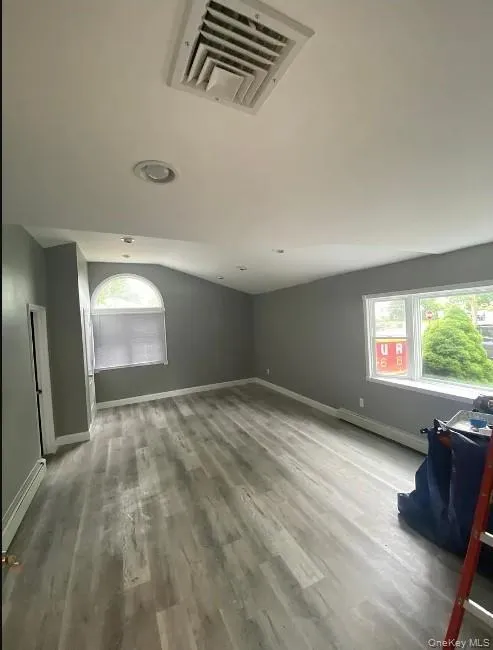 25 Newport Avenue, Brookhaven, NY, 4 Bedrooms Bedrooms, 8 Rooms Rooms,1 BathroomBathrooms,Residential Lease,For Rent,Newport,0,1008401 25 Newport Avenue, Brookhaven, NY, 4 Bedrooms Bedrooms, 8 Rooms Rooms,1 BathroomBathrooms,Residential Lease,For Rent,Newport,0,1008401