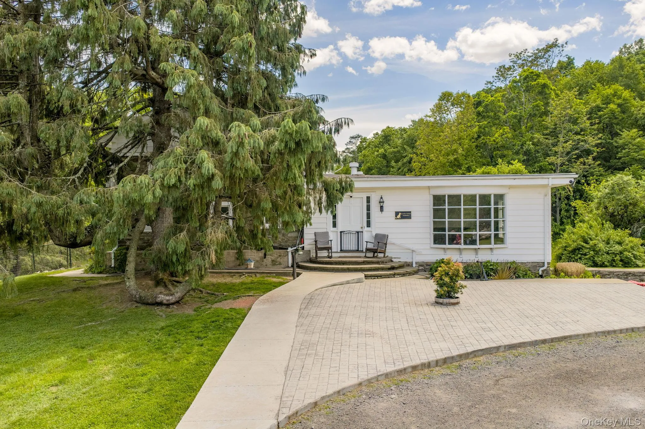 140 Station Road, Esopus, NY, 4 Bedrooms Bedrooms, 10 Rooms Rooms,3 BathroomsBathrooms,Residential,For Rent,Station,0,1008402 140 Station Road, Esopus, NY, 4 Bedrooms Bedrooms, 10 Rooms Rooms,3 BathroomsBathrooms,Residential,For Rent,Station,0,1008402