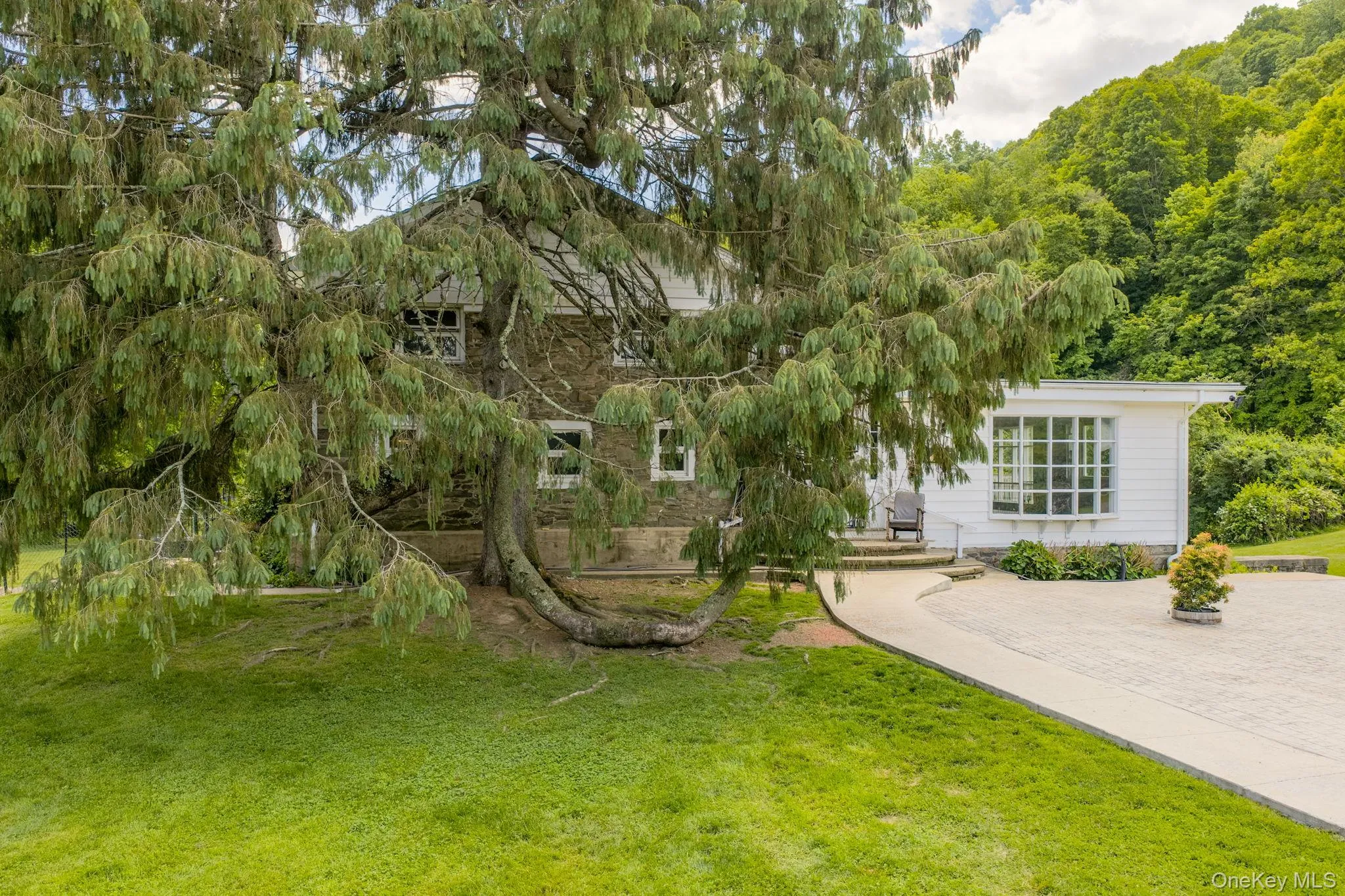 140 Station Road, Esopus, NY, 4 Bedrooms Bedrooms, 10 Rooms Rooms,3 BathroomsBathrooms,Residential,For Rent,Station,0,1008402 140 Station Road, Esopus, NY, 4 Bedrooms Bedrooms, 10 Rooms Rooms,3 BathroomsBathrooms,Residential,For Rent,Station,0,1008402