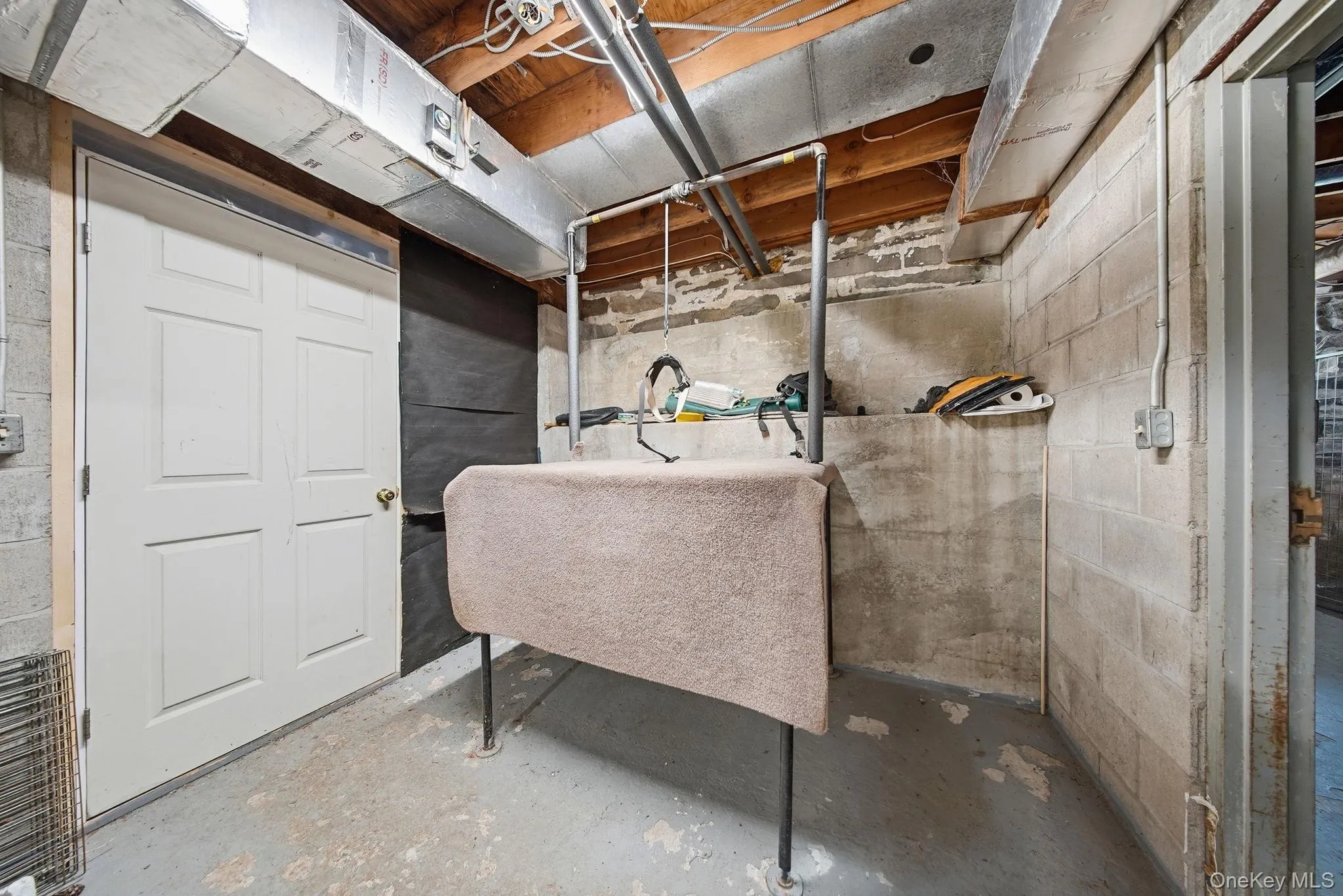 140 Station Road, Esopus, NY, 4 Bedrooms Bedrooms, 10 Rooms Rooms,3 BathroomsBathrooms,Residential,For Rent,Station,0,1008402 140 Station Road, Esopus, NY, 4 Bedrooms Bedrooms, 10 Rooms Rooms,3 BathroomsBathrooms,Residential,For Rent,Station,0,1008402
