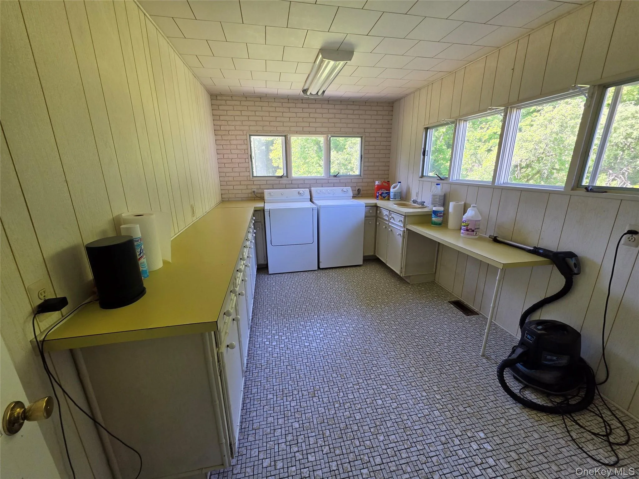 140 Station Road, Esopus, NY, 4 Bedrooms Bedrooms, 10 Rooms Rooms,3 BathroomsBathrooms,Residential,For Rent,Station,0,1008402 140 Station Road, Esopus, NY, 4 Bedrooms Bedrooms, 10 Rooms Rooms,3 BathroomsBathrooms,Residential,For Rent,Station,0,1008402