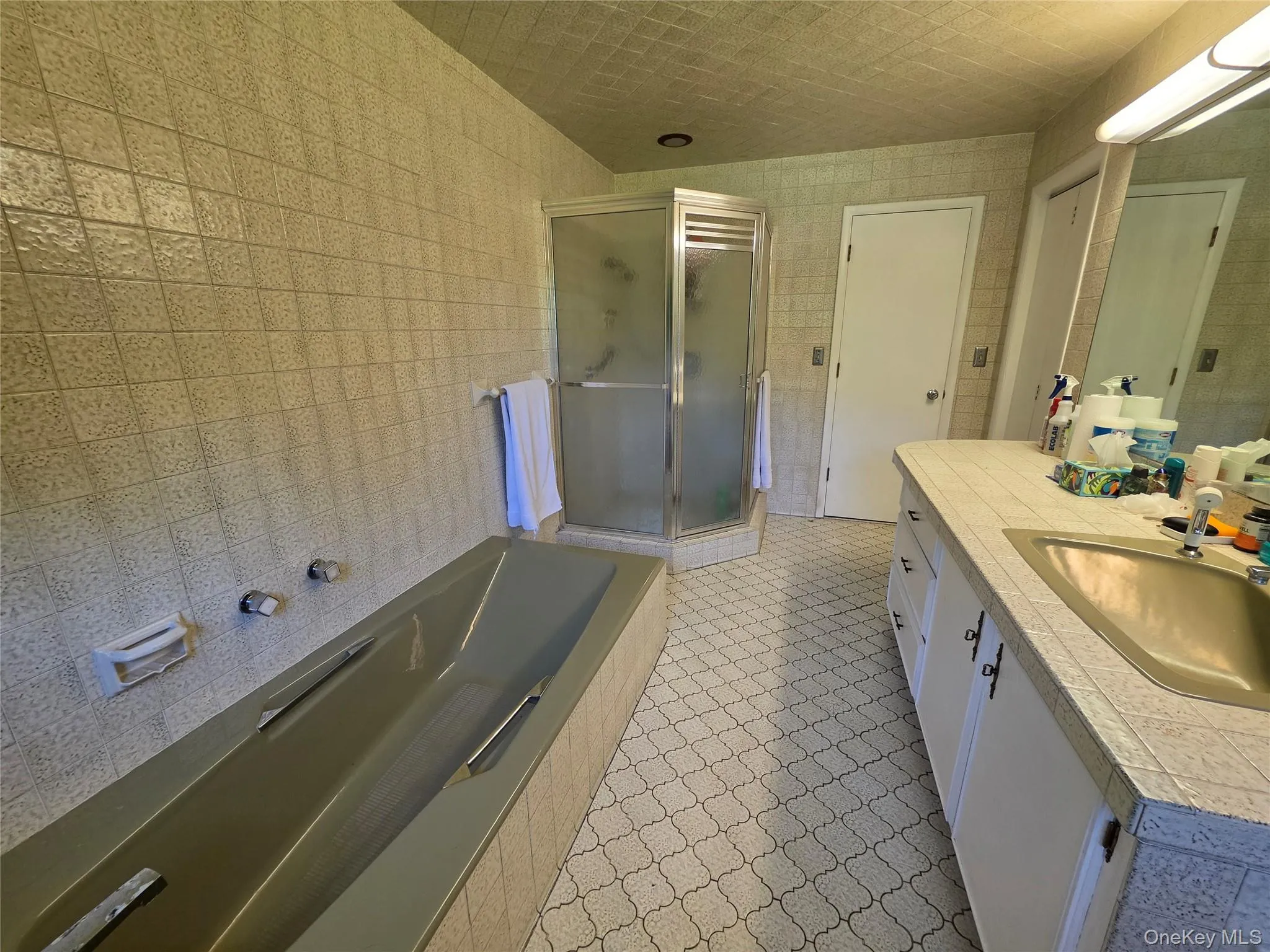 140 Station Road, Esopus, NY, 4 Bedrooms Bedrooms, 10 Rooms Rooms,3 BathroomsBathrooms,Residential,For Rent,Station,0,1008402 140 Station Road, Esopus, NY, 4 Bedrooms Bedrooms, 10 Rooms Rooms,3 BathroomsBathrooms,Residential,For Rent,Station,0,1008402