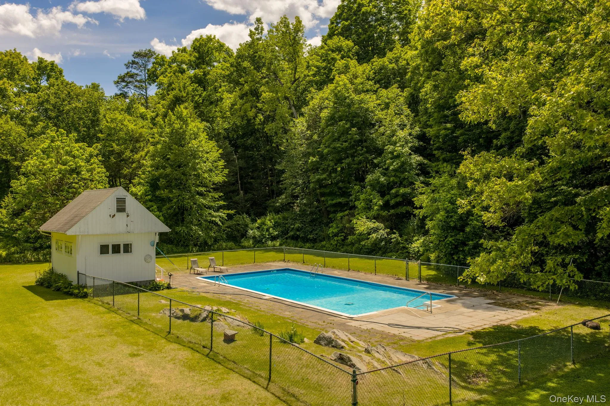 140 Station Road, Esopus, NY, 4 Bedrooms Bedrooms, 10 Rooms Rooms,3 BathroomsBathrooms,Residential,For Rent,Station,0,1008402 140 Station Road, Esopus, NY, 4 Bedrooms Bedrooms, 10 Rooms Rooms,3 BathroomsBathrooms,Residential,For Rent,Station,0,1008402