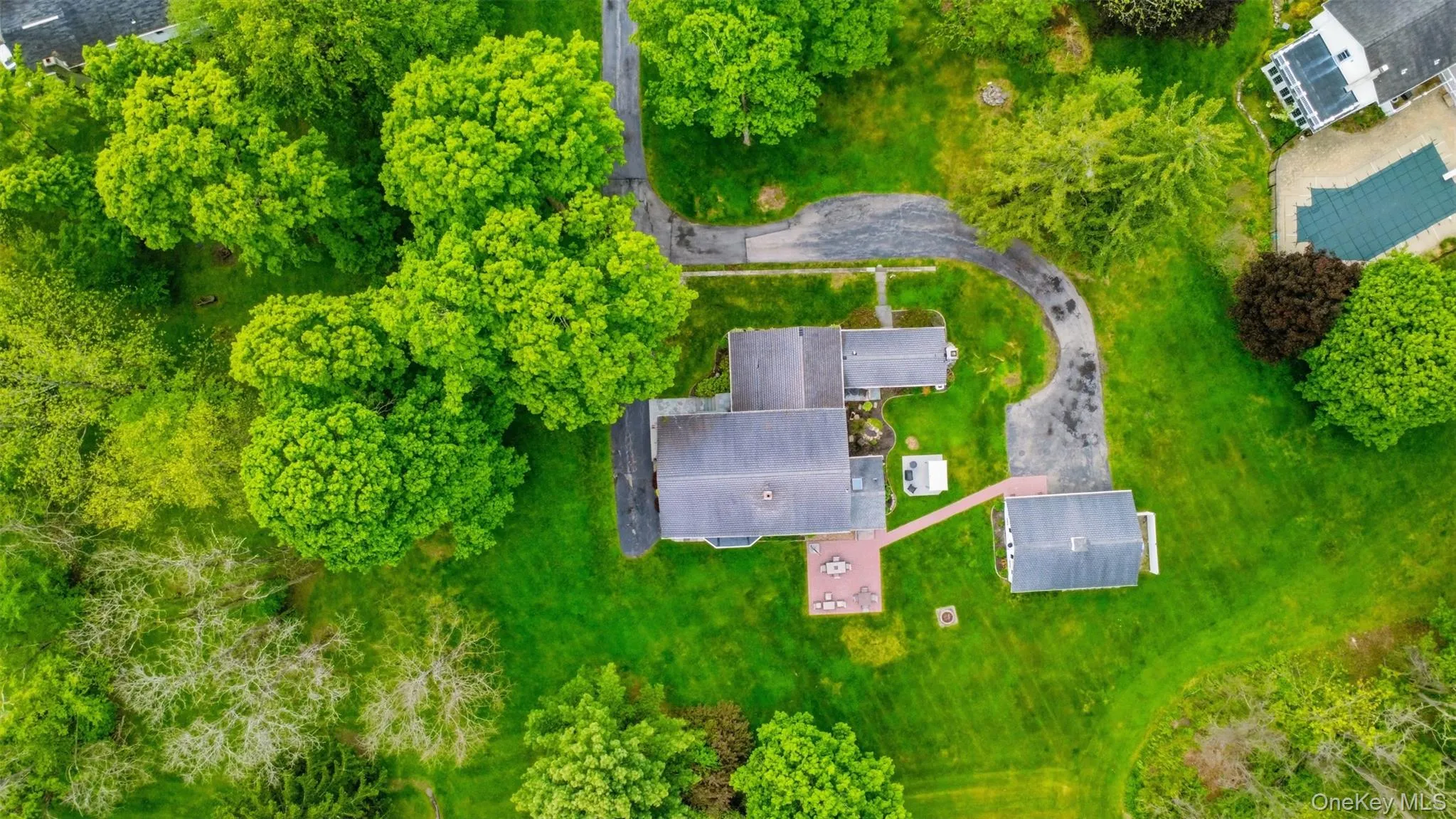 6 Country Club Road, East Fishkill, NY, 5 Bedrooms Bedrooms, 11 Rooms Rooms,2 BathroomsBathrooms,Residential,For Rent,Country Club,0,1008407 6 Country Club Road, East Fishkill, NY, 5 Bedrooms Bedrooms, 11 Rooms Rooms,2 BathroomsBathrooms,Residential,For Rent,Country Club,0,1008407