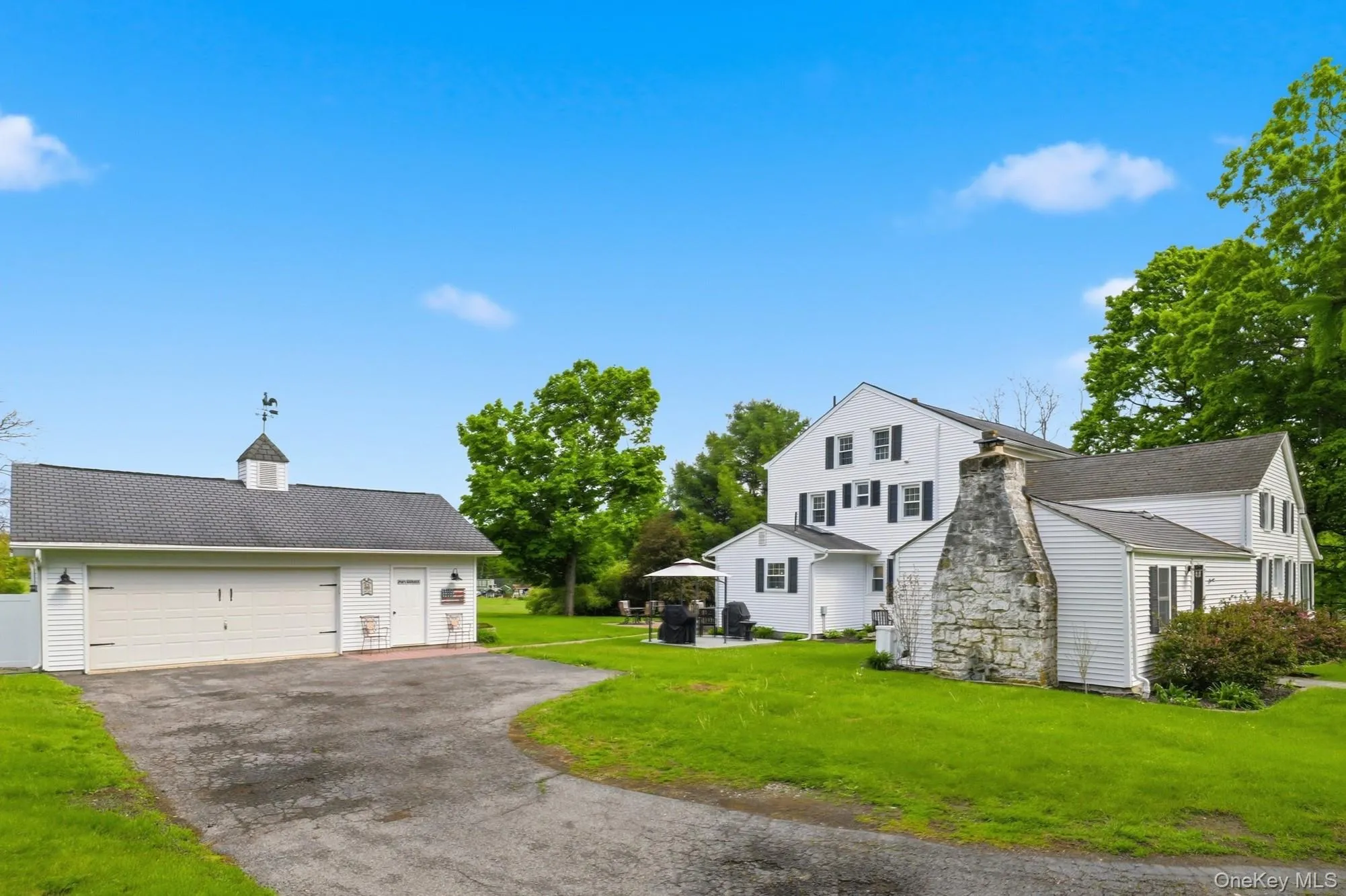 6 Country Club Road, East Fishkill, NY, 5 Bedrooms Bedrooms, 11 Rooms Rooms,2 BathroomsBathrooms,Residential,For Rent,Country Club,0,1008407 6 Country Club Road, East Fishkill, NY, 5 Bedrooms Bedrooms, 11 Rooms Rooms,2 BathroomsBathrooms,Residential,For Rent,Country Club,0,1008407