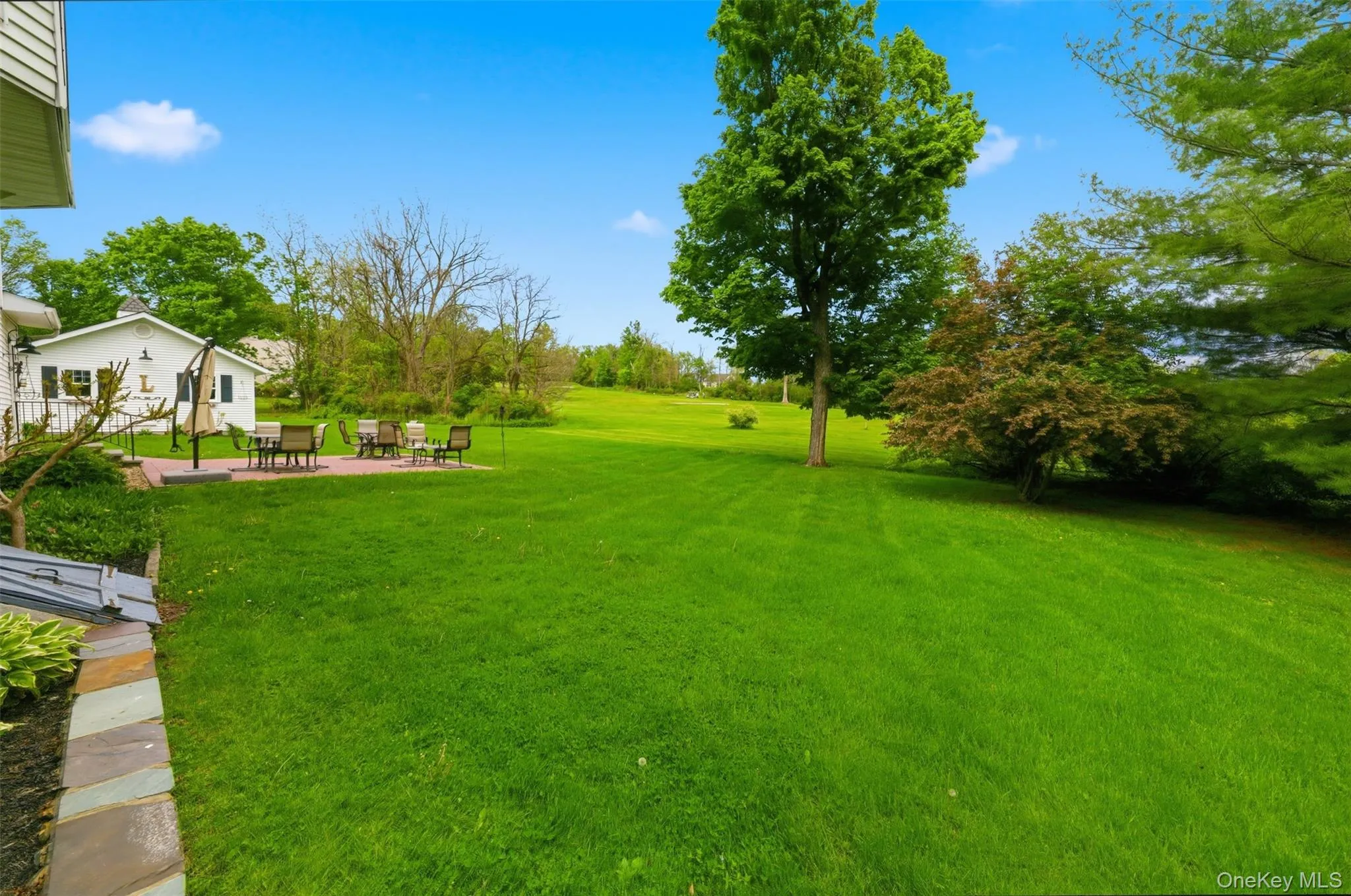 6 Country Club Road, East Fishkill, NY, 5 Bedrooms Bedrooms, 11 Rooms Rooms,2 BathroomsBathrooms,Residential,For Rent,Country Club,0,1008407 6 Country Club Road, East Fishkill, NY, 5 Bedrooms Bedrooms, 11 Rooms Rooms,2 BathroomsBathrooms,Residential,For Rent,Country Club,0,1008407