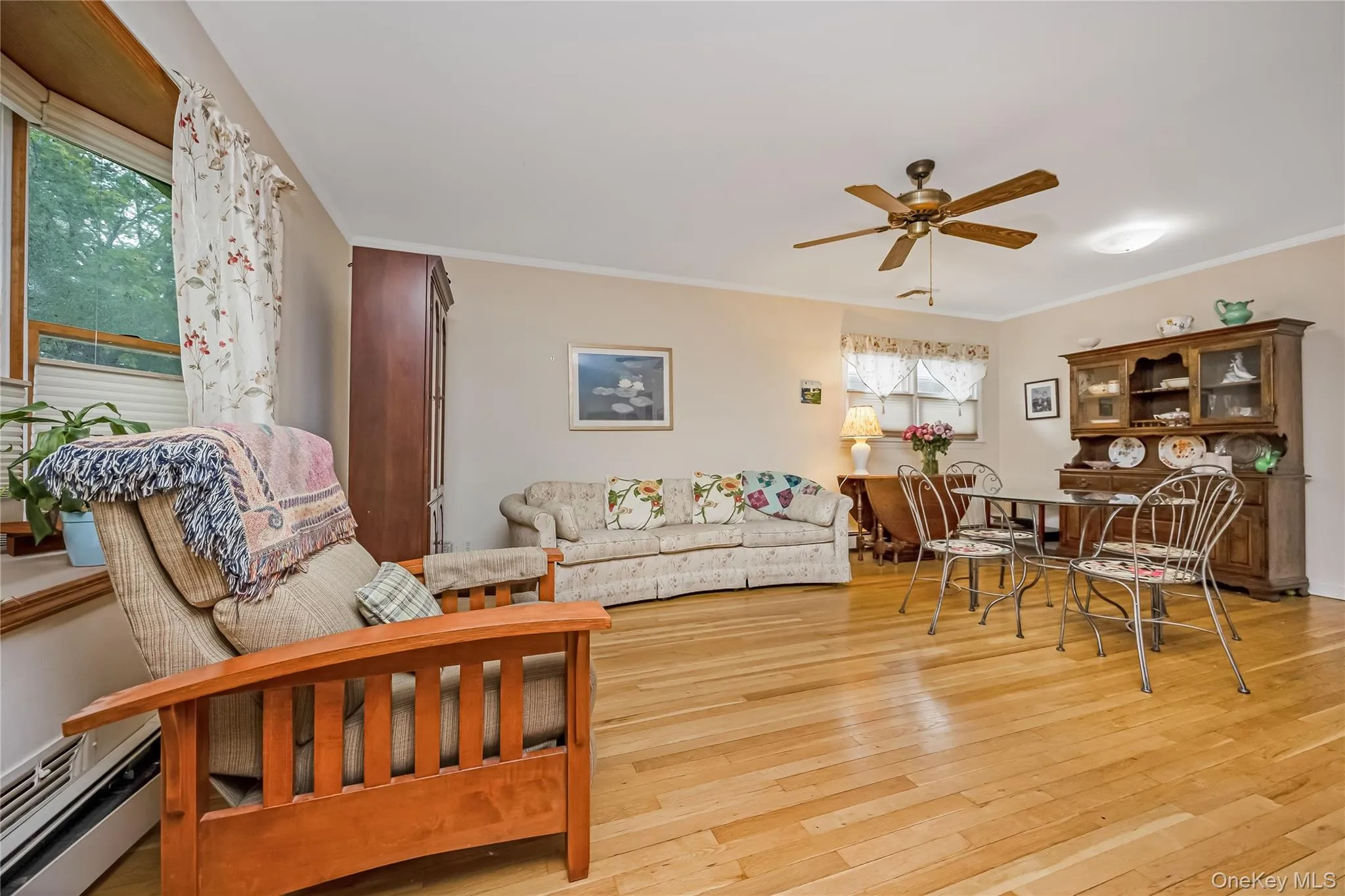 46-06th 247 Street, New York, NY, 3 Bedrooms Bedrooms, 6 Rooms Rooms,1 BathroomBathrooms,Residential,For Rent,247,0,1008408 46-06th 247 Street, New York, NY, 3 Bedrooms Bedrooms, 6 Rooms Rooms,1 BathroomBathrooms,Residential,For Rent,247,0,1008408