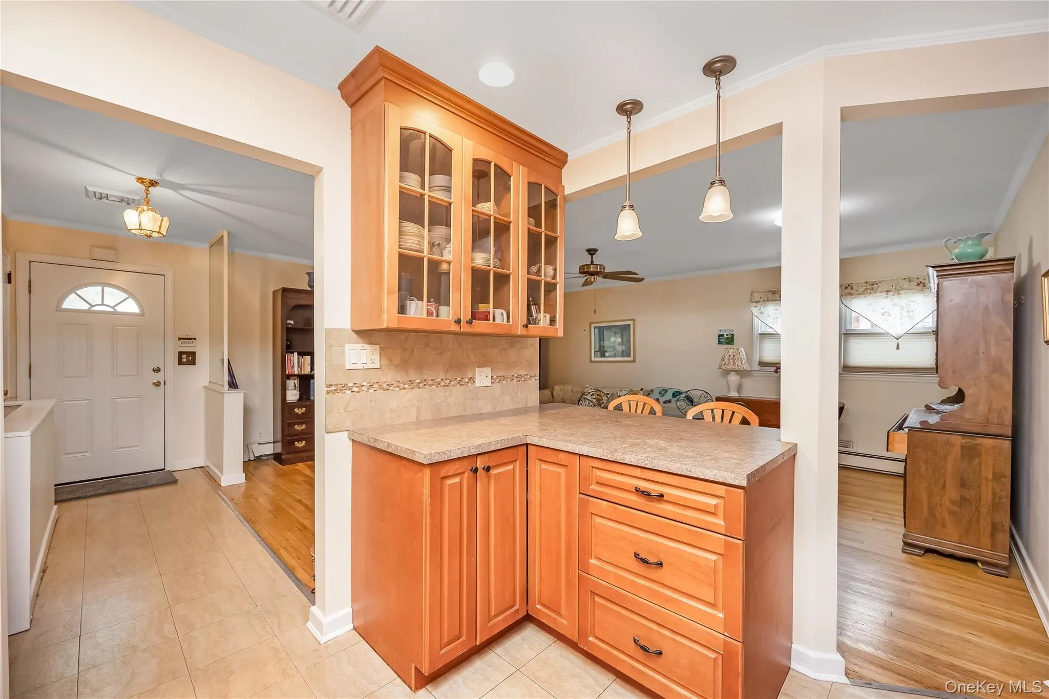 46-06th 247 Street, New York, NY, 3 Bedrooms Bedrooms, 6 Rooms Rooms,1 BathroomBathrooms,Residential,For Rent,247,0,1008408 46-06th 247 Street, New York, NY, 3 Bedrooms Bedrooms, 6 Rooms Rooms,1 BathroomBathrooms,Residential,For Rent,247,0,1008408