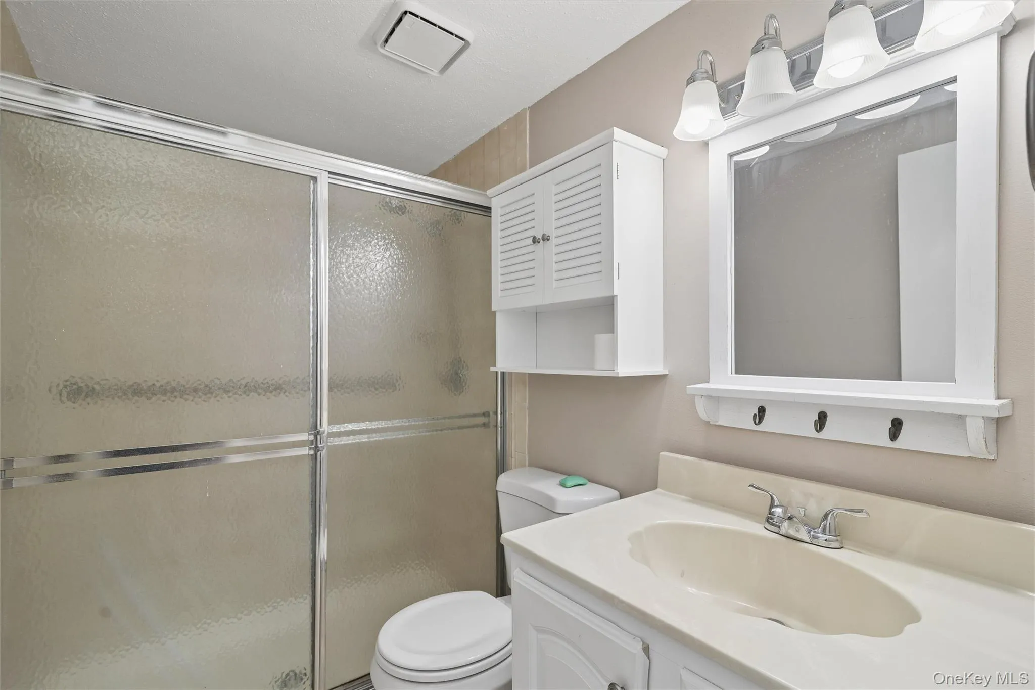 5 Grendon Lane, Brookhaven, NY, 5 Bedrooms Bedrooms, 11 Rooms Rooms,5 BathroomsBathrooms,Residential,For Rent,Grendon,0,1008410 5 Grendon Lane, Brookhaven, NY, 5 Bedrooms Bedrooms, 11 Rooms Rooms,5 BathroomsBathrooms,Residential,For Rent,Grendon,0,1008410