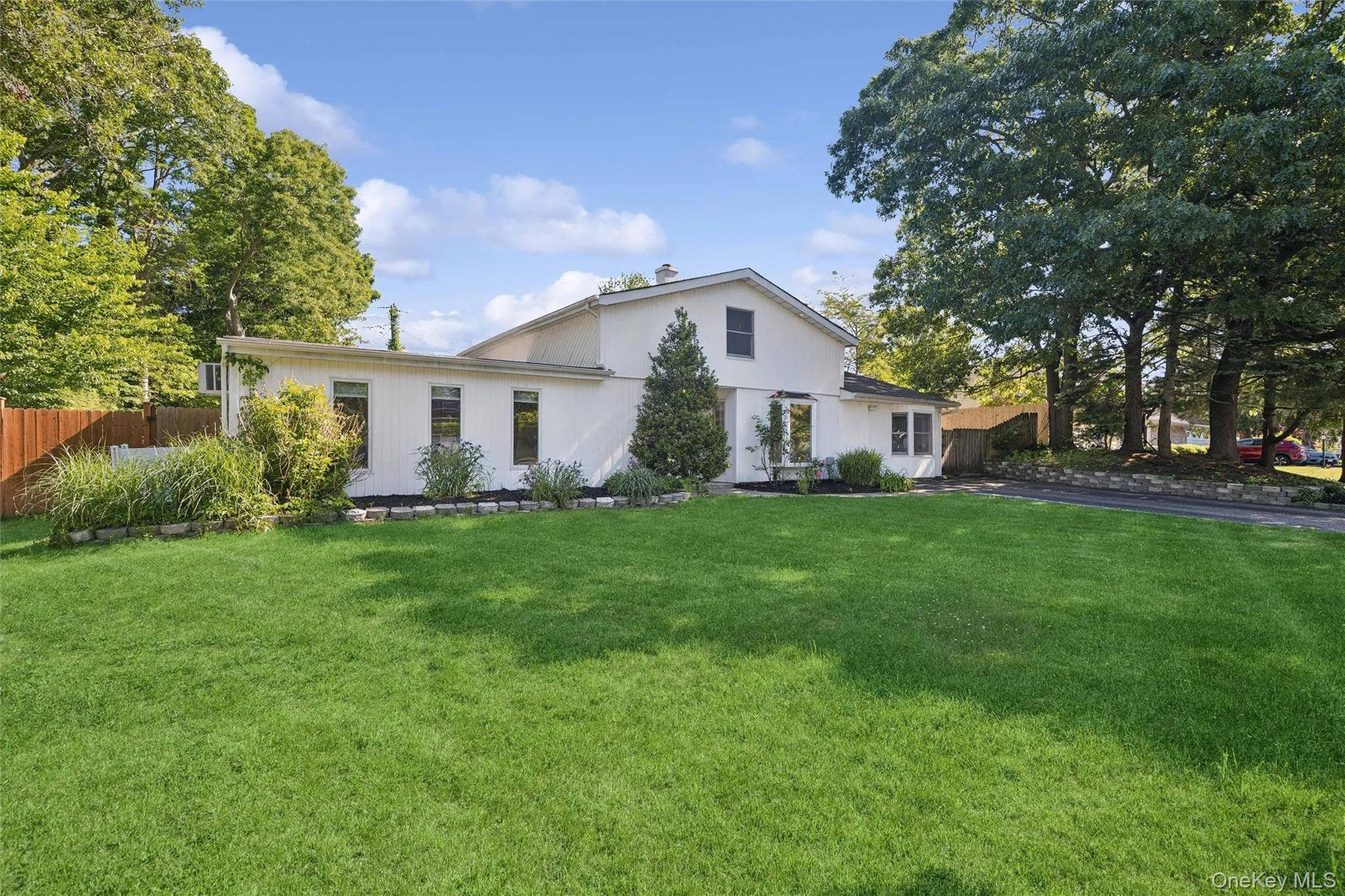 5 Grendon Lane, Brookhaven, NY, 5 Bedrooms Bedrooms, 11 Rooms Rooms,5 BathroomsBathrooms,Residential,For Rent,Grendon,0,1008410 5 Grendon Lane, Brookhaven, NY, 5 Bedrooms Bedrooms, 11 Rooms Rooms,5 BathroomsBathrooms,Residential,For Rent,Grendon,0,1008410