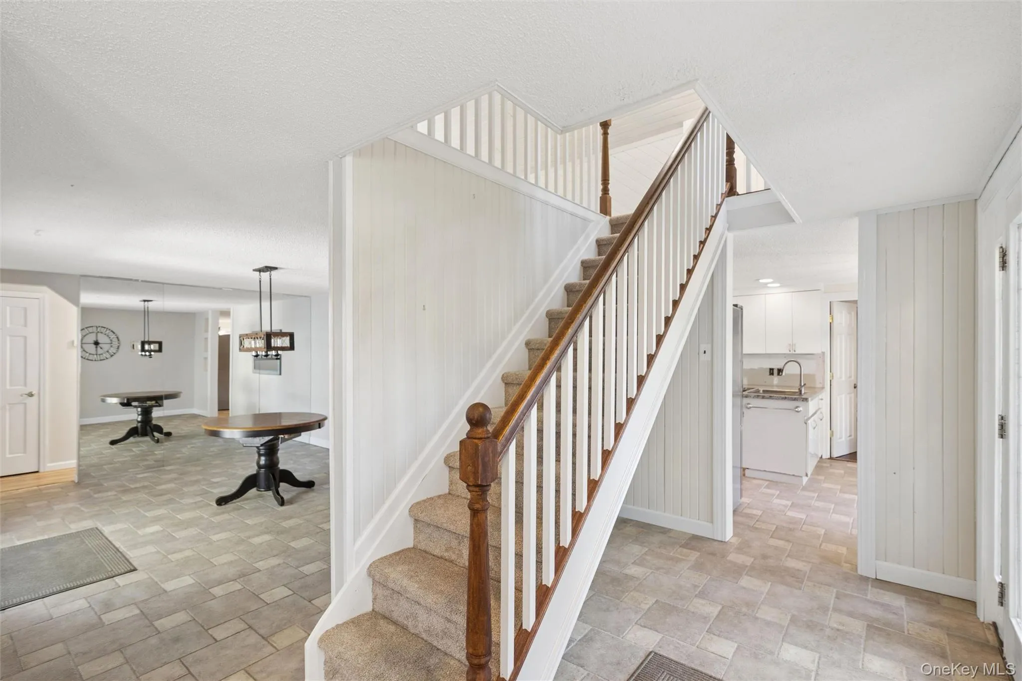 5 Grendon Lane, Brookhaven, NY, 5 Bedrooms Bedrooms, 11 Rooms Rooms,5 BathroomsBathrooms,Residential,For Rent,Grendon,0,1008410 5 Grendon Lane, Brookhaven, NY, 5 Bedrooms Bedrooms, 11 Rooms Rooms,5 BathroomsBathrooms,Residential,For Rent,Grendon,0,1008410