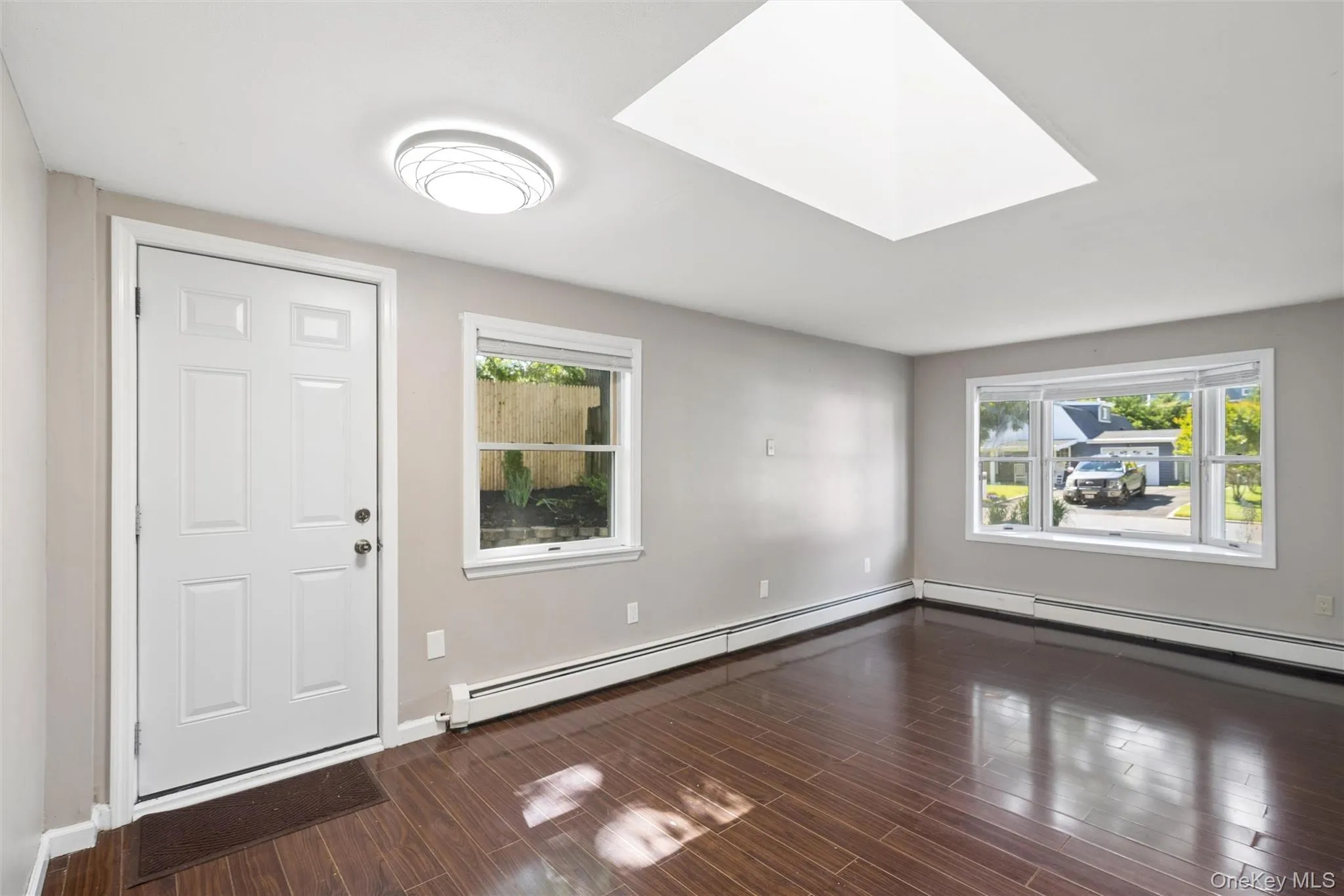 5 Grendon Lane, Brookhaven, NY, 5 Bedrooms Bedrooms, 11 Rooms Rooms,5 BathroomsBathrooms,Residential,For Rent,Grendon,0,1008410 5 Grendon Lane, Brookhaven, NY, 5 Bedrooms Bedrooms, 11 Rooms Rooms,5 BathroomsBathrooms,Residential,For Rent,Grendon,0,1008410