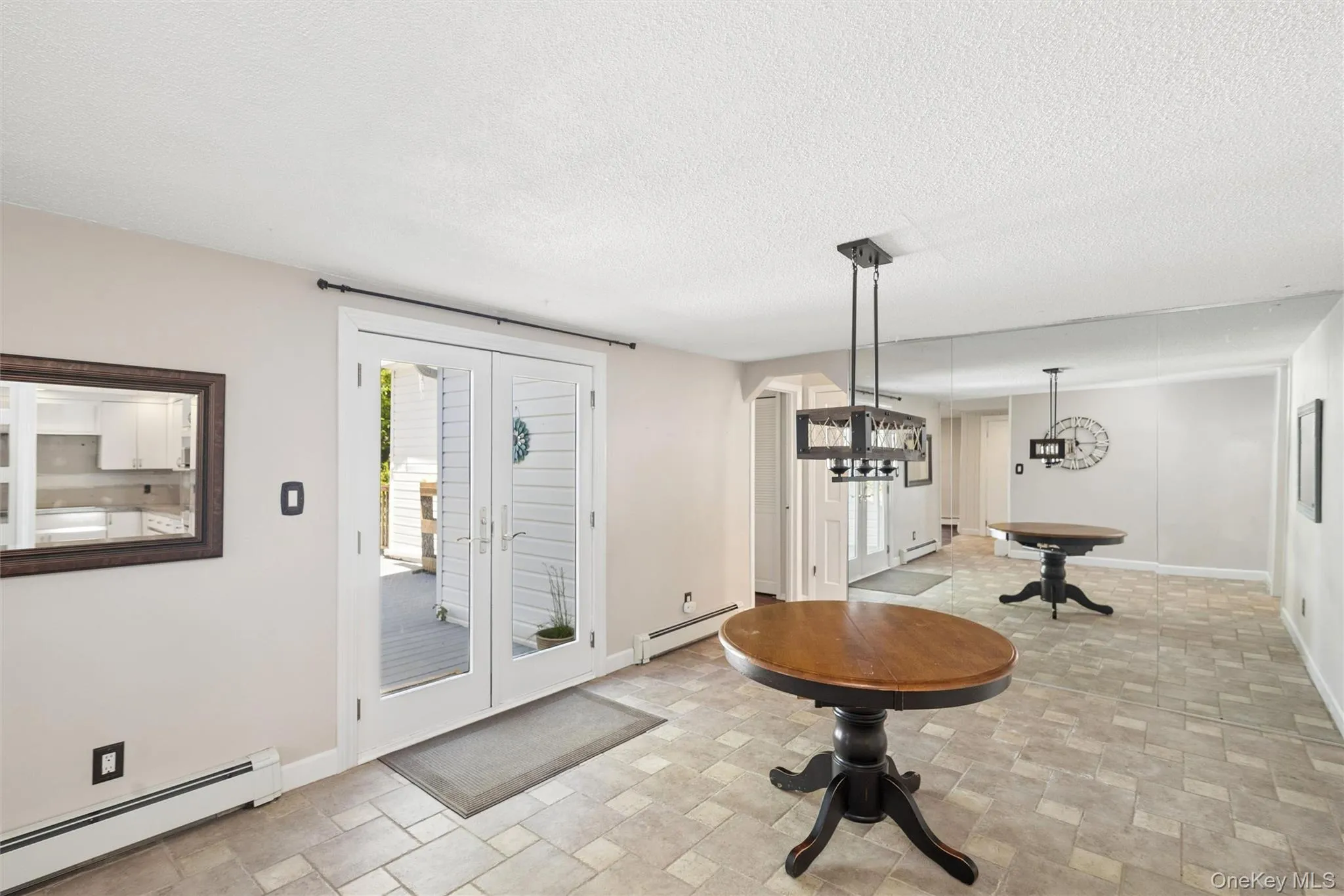 5 Grendon Lane, Brookhaven, NY, 5 Bedrooms Bedrooms, 11 Rooms Rooms,5 BathroomsBathrooms,Residential,For Rent,Grendon,0,1008410 5 Grendon Lane, Brookhaven, NY, 5 Bedrooms Bedrooms, 11 Rooms Rooms,5 BathroomsBathrooms,Residential,For Rent,Grendon,0,1008410