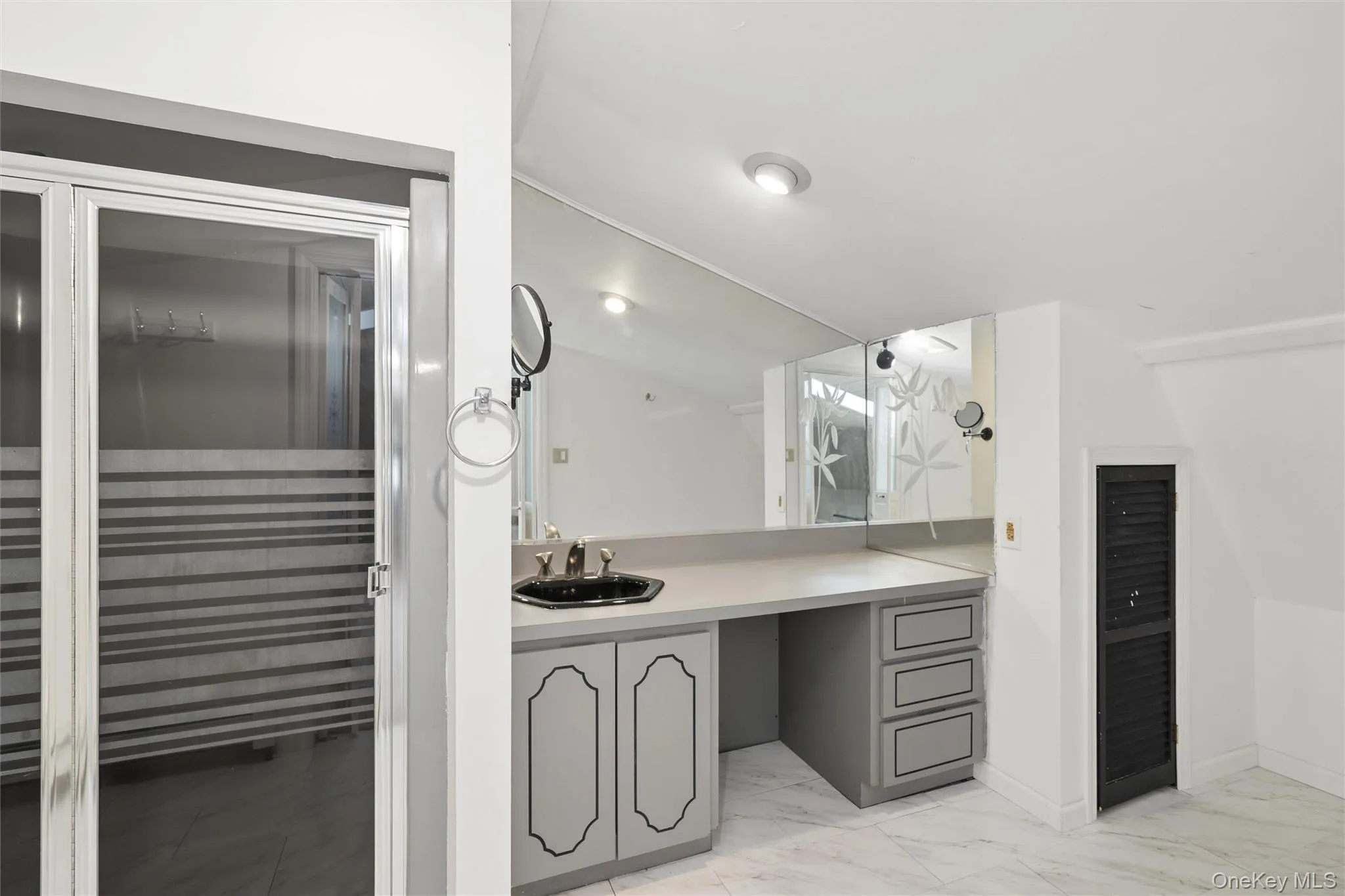 5 Grendon Lane, Brookhaven, NY, 5 Bedrooms Bedrooms, 11 Rooms Rooms,5 BathroomsBathrooms,Residential,For Rent,Grendon,0,1008410 5 Grendon Lane, Brookhaven, NY, 5 Bedrooms Bedrooms, 11 Rooms Rooms,5 BathroomsBathrooms,Residential,For Rent,Grendon,0,1008410