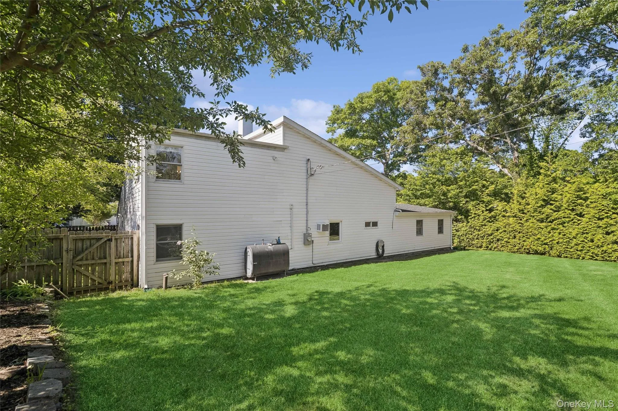 5 Grendon Lane, Brookhaven, NY, 5 Bedrooms Bedrooms, 11 Rooms Rooms,5 BathroomsBathrooms,Residential,For Rent,Grendon,0,1008410 5 Grendon Lane, Brookhaven, NY, 5 Bedrooms Bedrooms, 11 Rooms Rooms,5 BathroomsBathrooms,Residential,For Rent,Grendon,0,1008410