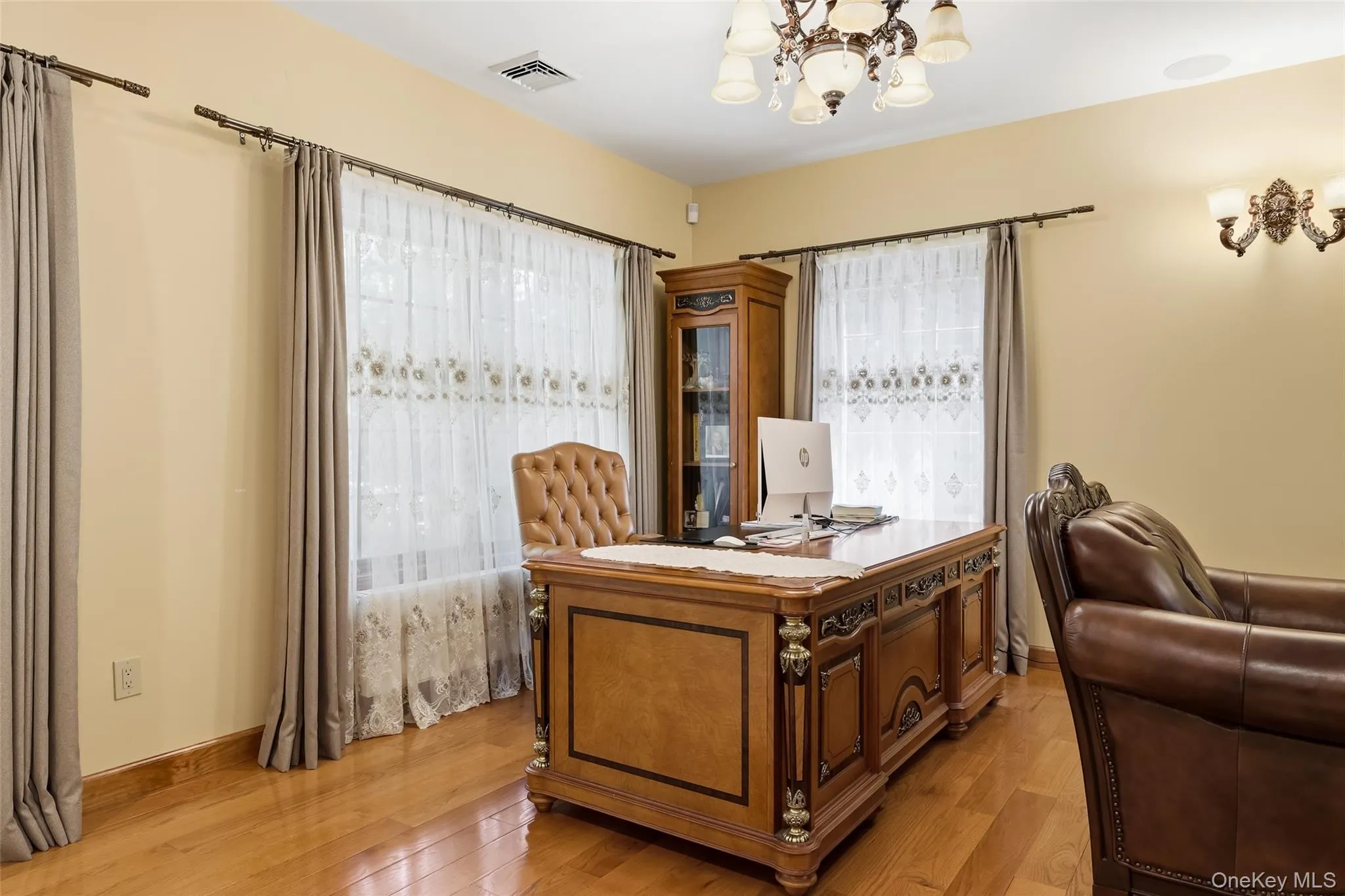 225 Old Willets Path, Smithtown, NY, 4 Bedrooms Bedrooms, 10 Rooms Rooms,2 BathroomsBathrooms,Residential,For Rent,Old Willets,0,1008414 225 Old Willets Path, Smithtown, NY, 4 Bedrooms Bedrooms, 10 Rooms Rooms,2 BathroomsBathrooms,Residential,For Rent,Old Willets,0,1008414
