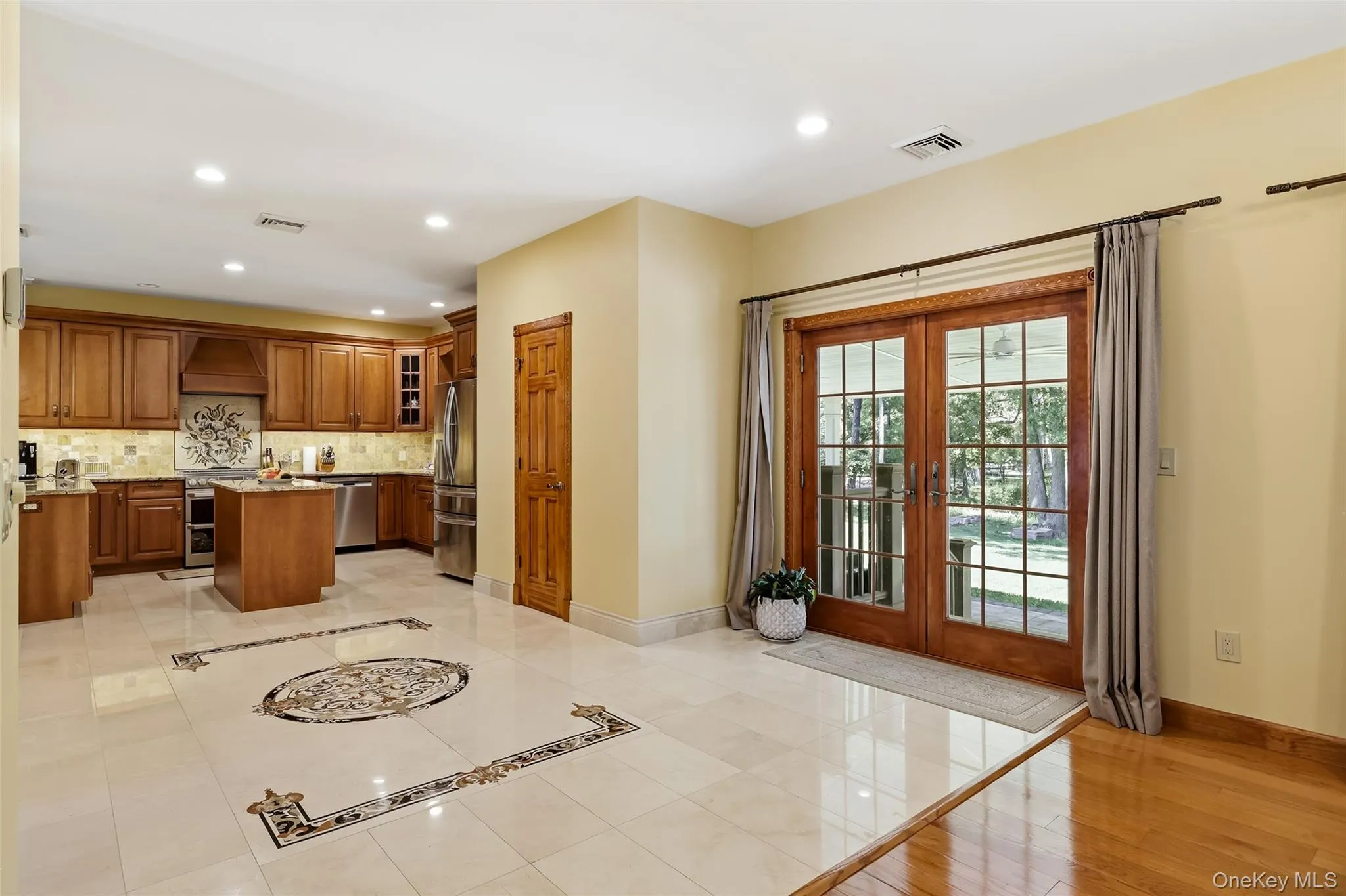 225 Old Willets Path, Smithtown, NY, 4 Bedrooms Bedrooms, 10 Rooms Rooms,2 BathroomsBathrooms,Residential,For Rent,Old Willets,0,1008414 225 Old Willets Path, Smithtown, NY, 4 Bedrooms Bedrooms, 10 Rooms Rooms,2 BathroomsBathrooms,Residential,For Rent,Old Willets,0,1008414