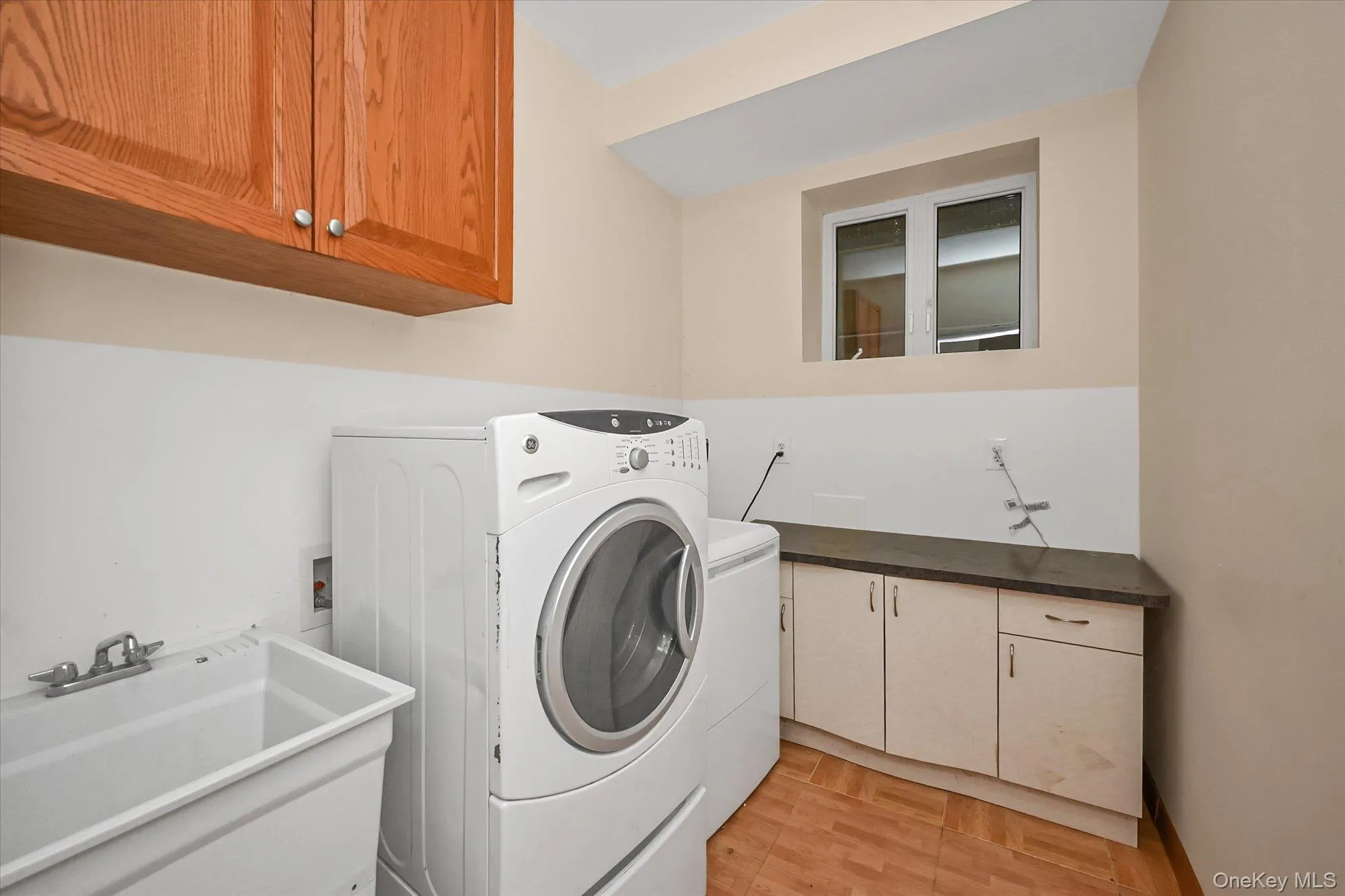 77-16 Kew Forest Lane, New York, NY, 4 Bedrooms Bedrooms, 15 Rooms Rooms,3 BathroomsBathrooms,Residential Lease,For Rent,Kew Forest,0,1008415 77-16 Kew Forest Lane, New York, NY, 4 Bedrooms Bedrooms, 15 Rooms Rooms,3 BathroomsBathrooms,Residential Lease,For Rent,Kew Forest,0,1008415