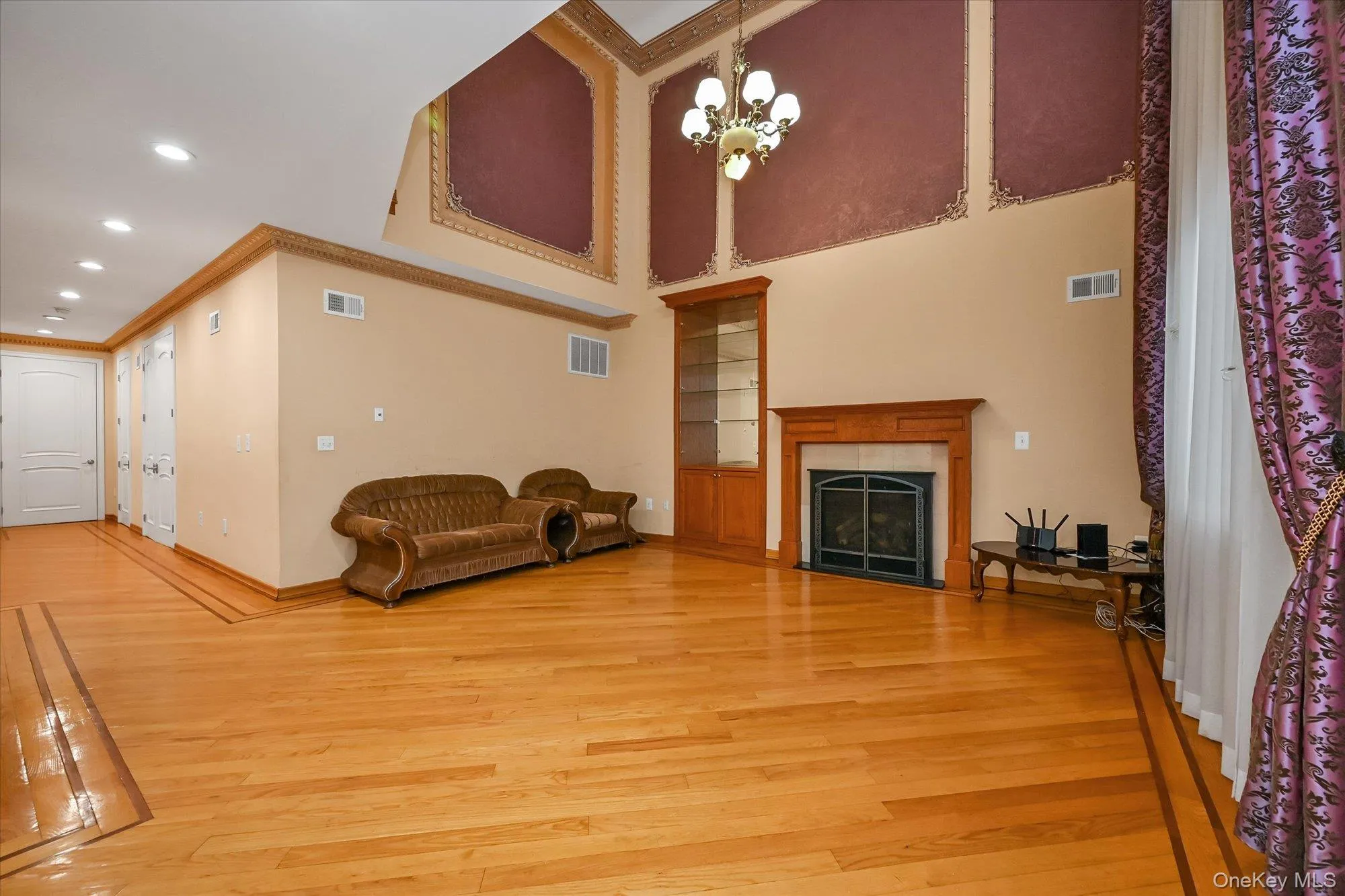 77-16 Kew Forest Lane, New York, NY, 4 Bedrooms Bedrooms, 15 Rooms Rooms,3 BathroomsBathrooms,Residential Lease,For Rent,Kew Forest,0,1008415 77-16 Kew Forest Lane, New York, NY, 4 Bedrooms Bedrooms, 15 Rooms Rooms,3 BathroomsBathrooms,Residential Lease,For Rent,Kew Forest,0,1008415