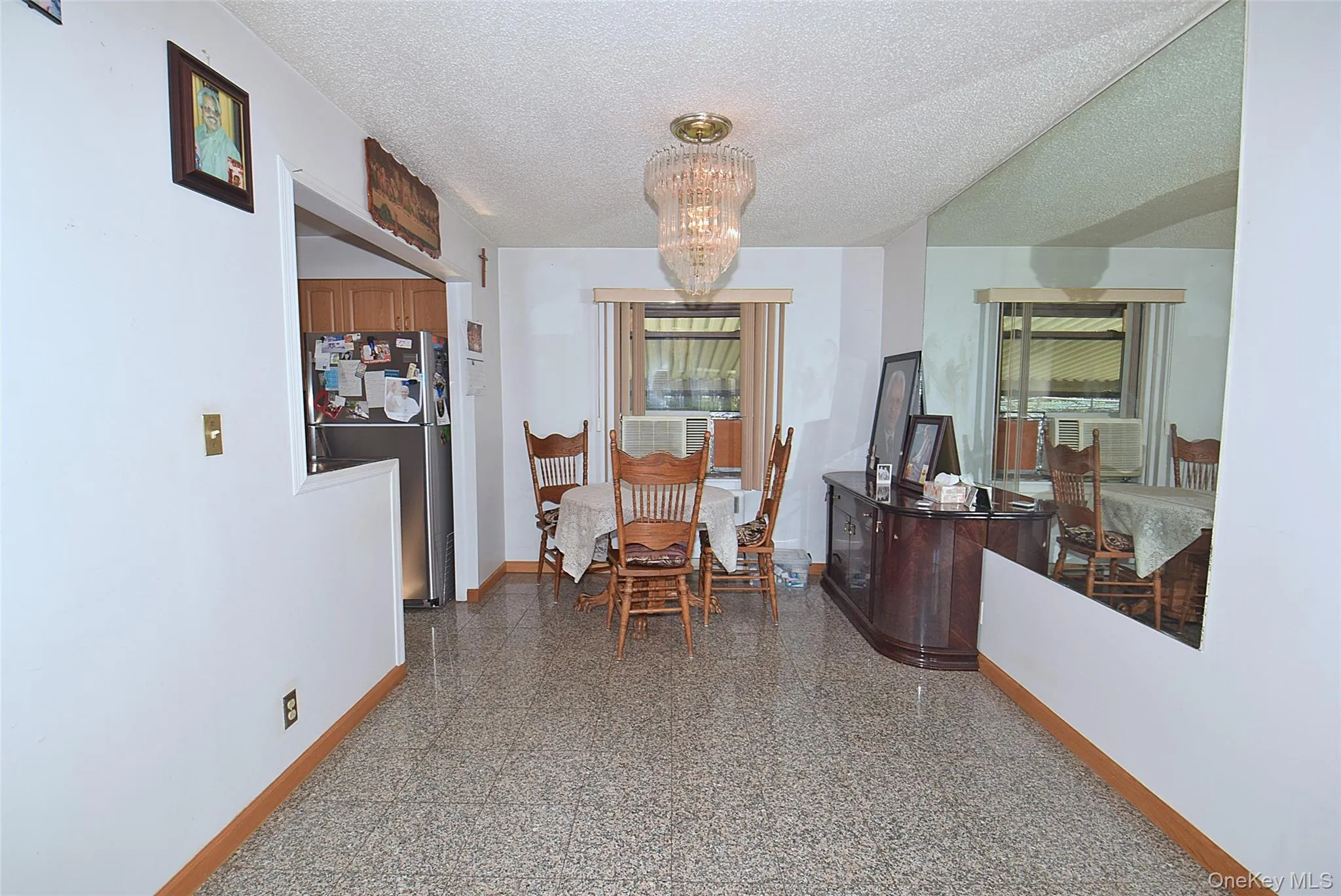 792 Bauer Street, Hempstead, NY, 3 Bedrooms Bedrooms, 7 Rooms Rooms,1 BathroomBathrooms,Residential,For Rent,Bauer,0,KEY1008417 792 Bauer Street, Hempstead, NY, 3 Bedrooms Bedrooms, 7 Rooms Rooms,1 BathroomBathrooms,Residential,For Rent,Bauer,0,KEY1008417