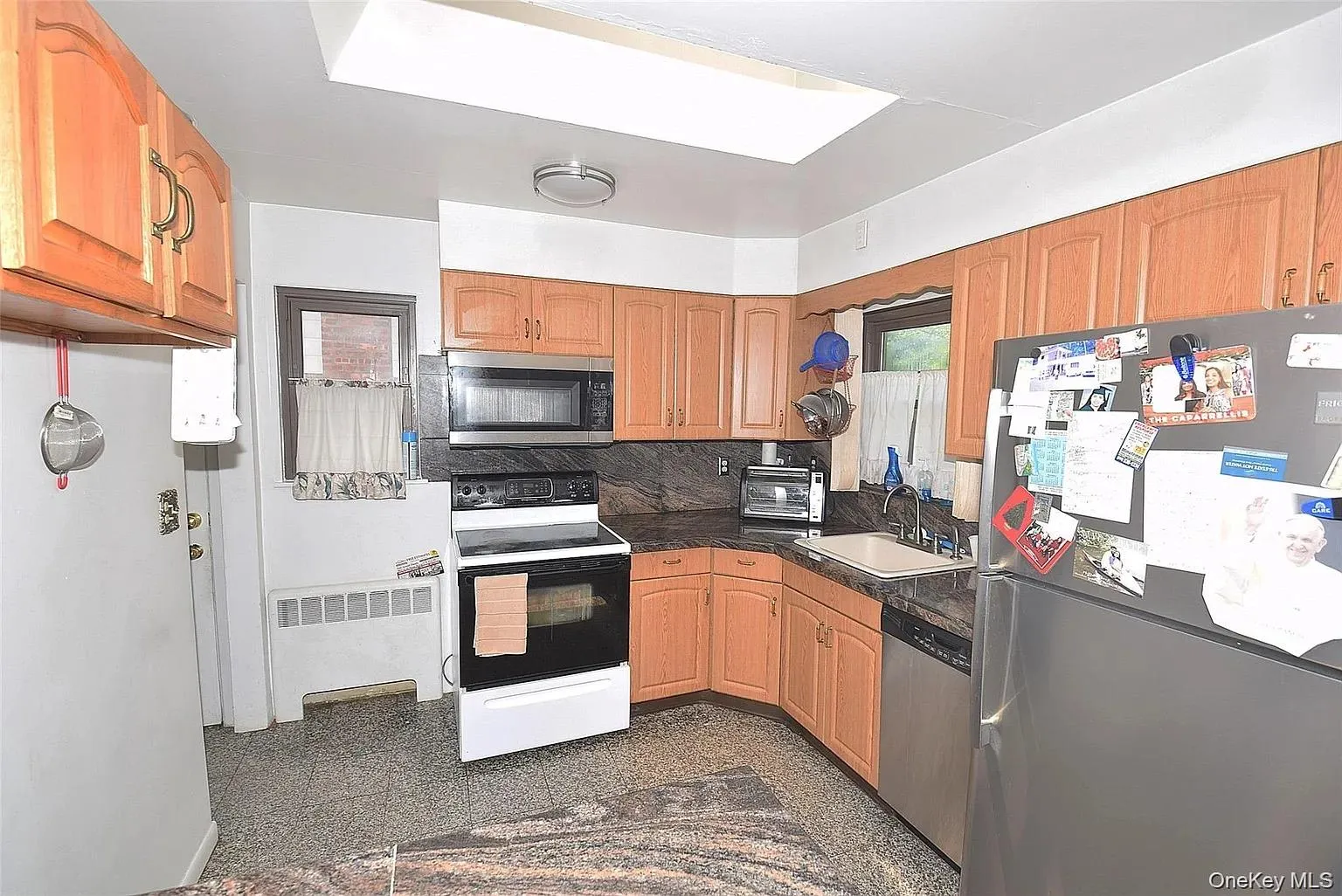 792 Bauer Street, Hempstead, NY, 3 Bedrooms Bedrooms, 7 Rooms Rooms,1 BathroomBathrooms,Residential,For Rent,Bauer,0,1008417 792 Bauer Street, Hempstead, NY, 3 Bedrooms Bedrooms, 7 Rooms Rooms,1 BathroomBathrooms,Residential,For Rent,Bauer,0,1008417