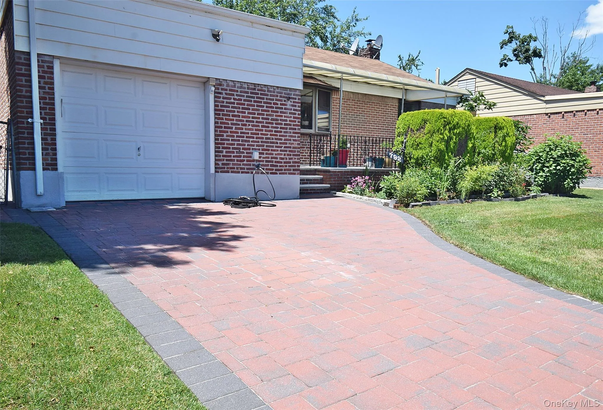 792 Bauer Street, Hempstead, NY, 3 Bedrooms Bedrooms, 7 Rooms Rooms,1 BathroomBathrooms,Residential,For Rent,Bauer,0,1008417 792 Bauer Street, Hempstead, NY, 3 Bedrooms Bedrooms, 7 Rooms Rooms,1 BathroomBathrooms,Residential,For Rent,Bauer,0,1008417