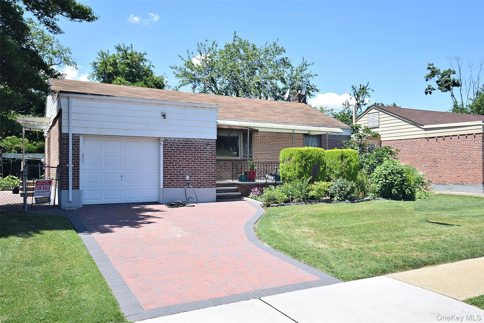 792 Bauer Street, Hempstead, NY, 3 Bedrooms Bedrooms, 7 Rooms Rooms,1 BathroomBathrooms,Residential,For Rent,Bauer,0,1008417 792 Bauer Street, Hempstead, NY, 3 Bedrooms Bedrooms, 7 Rooms Rooms,1 BathroomBathrooms,Residential,For Rent,Bauer,0,1008417