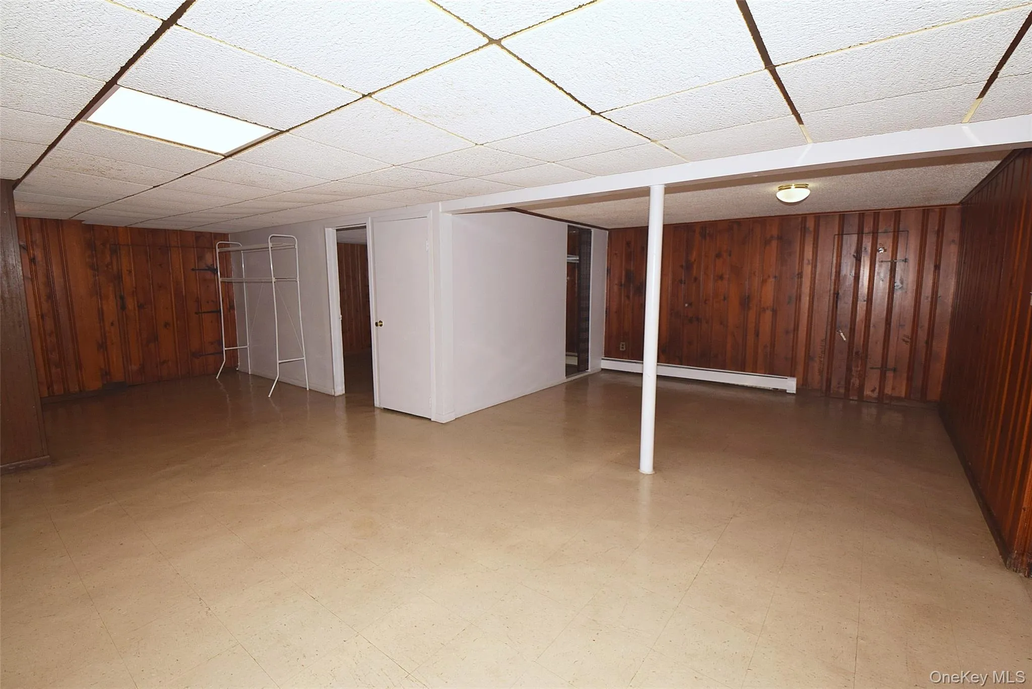 792 Bauer Street, Hempstead, NY, 3 Bedrooms Bedrooms, 7 Rooms Rooms,1 BathroomBathrooms,Residential,For Rent,Bauer,0,1008417 792 Bauer Street, Hempstead, NY, 3 Bedrooms Bedrooms, 7 Rooms Rooms,1 BathroomBathrooms,Residential,For Rent,Bauer,0,1008417