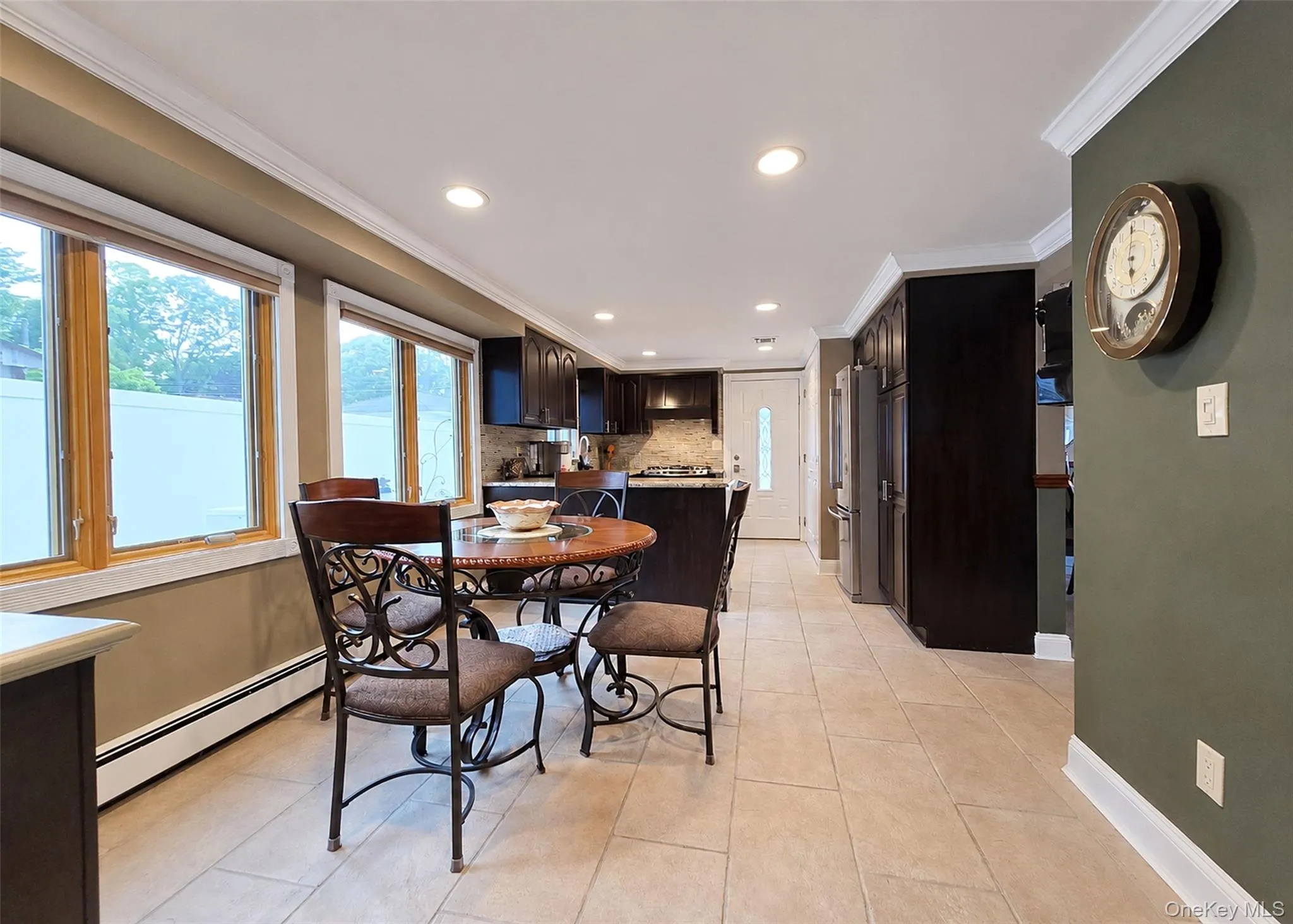 2 Sussex Lane, Brookhaven, NY, 4 Bedrooms Bedrooms, 7 Rooms Rooms,2 BathroomsBathrooms,Residential,For Rent,Sussex,0,1008418 2 Sussex Lane, Brookhaven, NY, 4 Bedrooms Bedrooms, 7 Rooms Rooms,2 BathroomsBathrooms,Residential,For Rent,Sussex,0,1008418