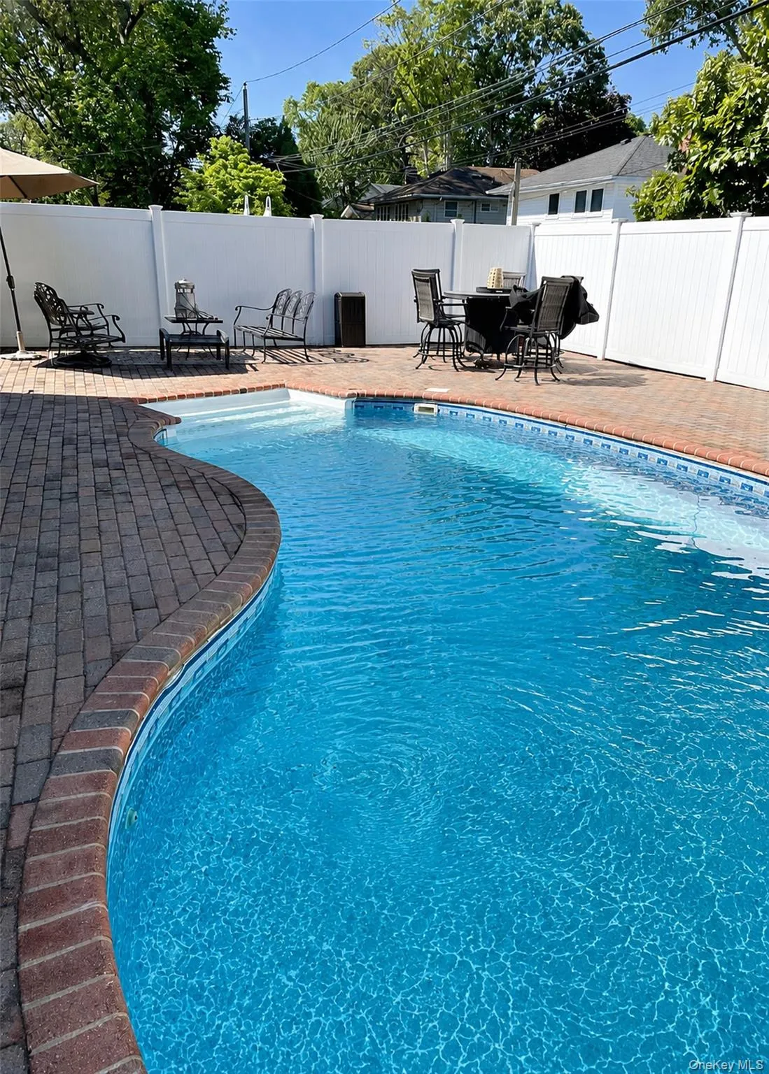 2 Sussex Lane, Brookhaven, NY, 4 Bedrooms Bedrooms, 7 Rooms Rooms,2 BathroomsBathrooms,Residential,For Rent,Sussex,0,1008418 2 Sussex Lane, Brookhaven, NY, 4 Bedrooms Bedrooms, 7 Rooms Rooms,2 BathroomsBathrooms,Residential,For Rent,Sussex,0,1008418