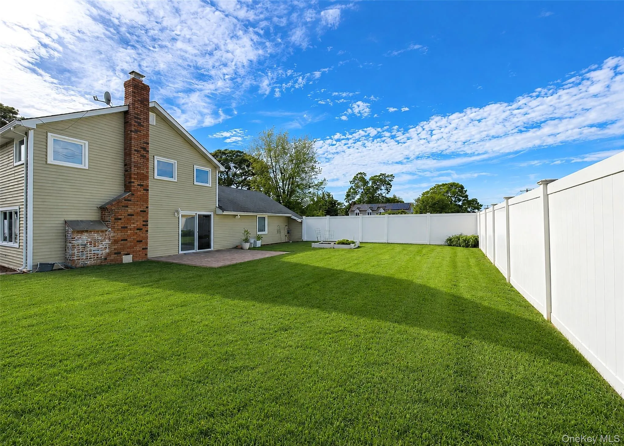 2 Sussex Lane, Brookhaven, NY, 4 Bedrooms Bedrooms, 7 Rooms Rooms,2 BathroomsBathrooms,Residential,For Rent,Sussex,0,1008418 2 Sussex Lane, Brookhaven, NY, 4 Bedrooms Bedrooms, 7 Rooms Rooms,2 BathroomsBathrooms,Residential,For Rent,Sussex,0,1008418