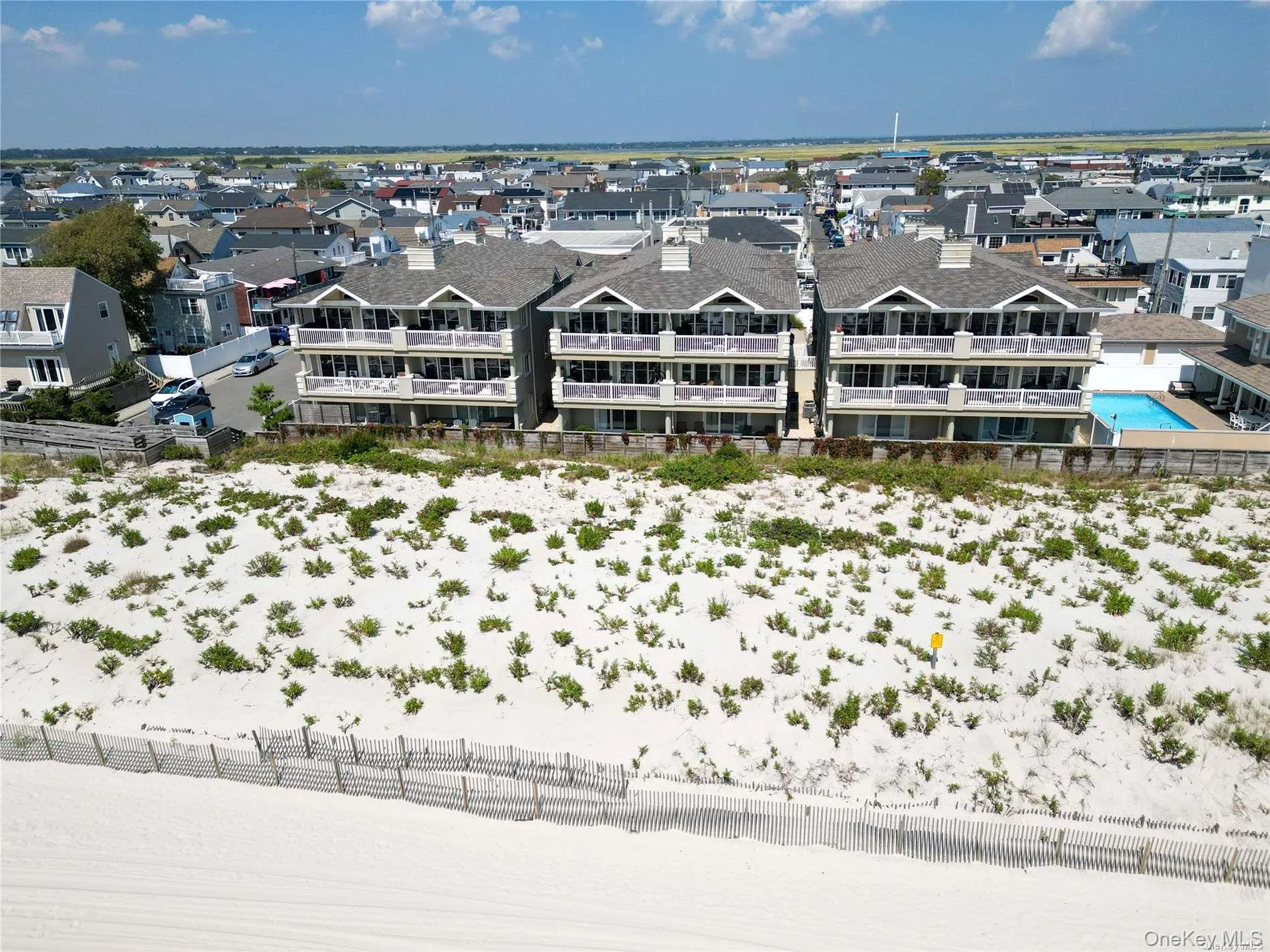 1051 Oceanfront, Long Beach, NY, 3 Bedrooms Bedrooms, 6 Rooms Rooms,2 BathroomsBathrooms,Residential Lease,For Rent,Oceanfront,0,1008421 1051 Oceanfront, Long Beach, NY, 3 Bedrooms Bedrooms, 6 Rooms Rooms,2 BathroomsBathrooms,Residential Lease,For Rent,Oceanfront,0,1008421