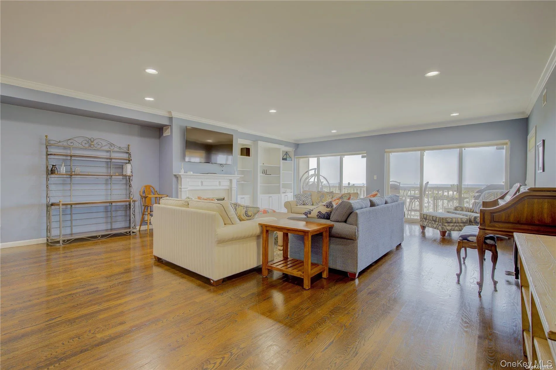 1051 Oceanfront, Long Beach, NY, 3 Bedrooms Bedrooms, 6 Rooms Rooms,2 BathroomsBathrooms,Residential Lease,For Rent,Oceanfront,0,1008421 1051 Oceanfront, Long Beach, NY, 3 Bedrooms Bedrooms, 6 Rooms Rooms,2 BathroomsBathrooms,Residential Lease,For Rent,Oceanfront,0,1008421
