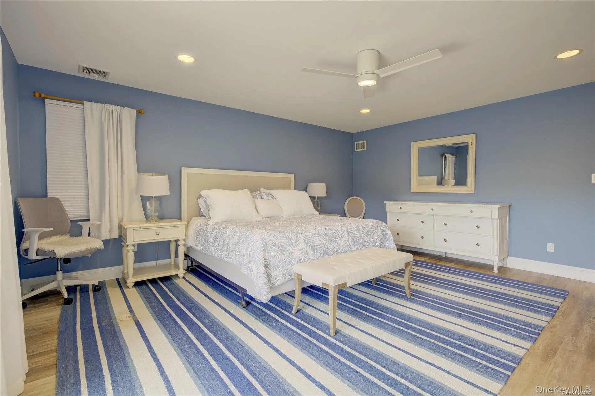 1051 Oceanfront, Long Beach, NY, 3 Bedrooms Bedrooms, 6 Rooms Rooms,2 BathroomsBathrooms,Residential Lease,For Rent,Oceanfront,0,1008421 1051 Oceanfront, Long Beach, NY, 3 Bedrooms Bedrooms, 6 Rooms Rooms,2 BathroomsBathrooms,Residential Lease,For Rent,Oceanfront,0,1008421
