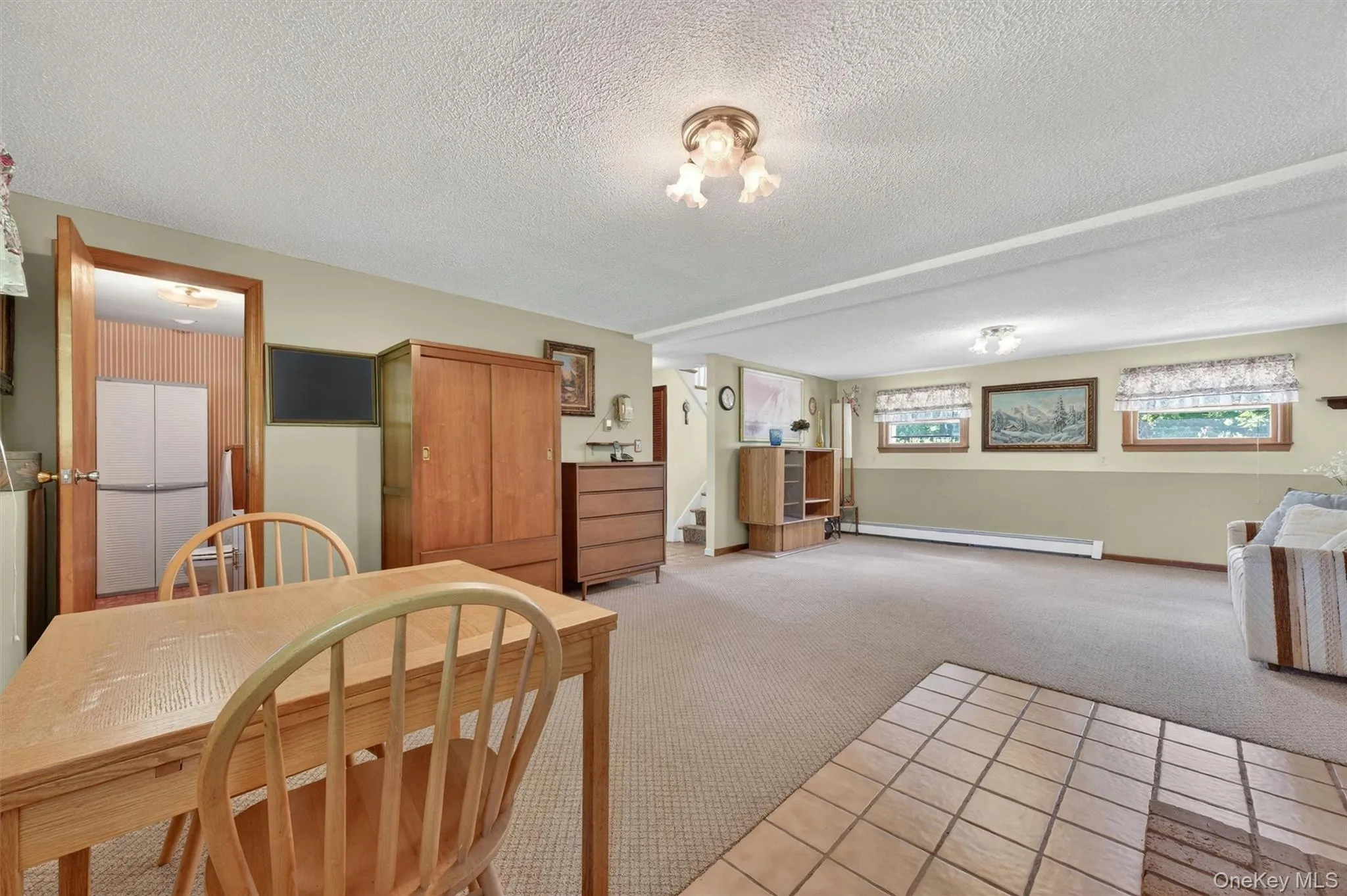 22 Beverly Drive, Warwick (town), NY, 3 Bedrooms Bedrooms, 7 Rooms Rooms,2 BathroomsBathrooms,Residential,For Rent,Beverly,0,1008422 22 Beverly Drive, Warwick (town), NY, 3 Bedrooms Bedrooms, 7 Rooms Rooms,2 BathroomsBathrooms,Residential,For Rent,Beverly,0,1008422
