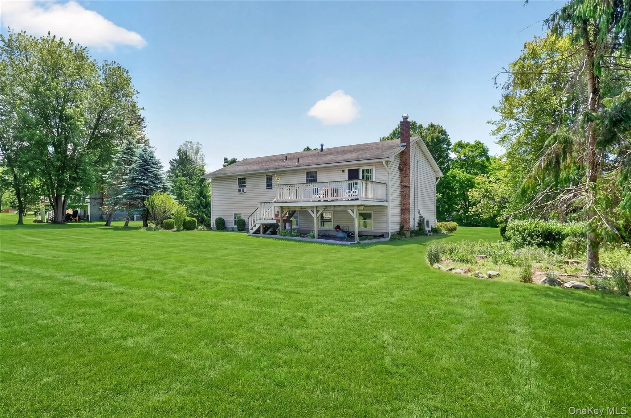 22 Beverly Drive, Warwick (town), NY, 3 Bedrooms Bedrooms, 7 Rooms Rooms,2 BathroomsBathrooms,Residential,For Rent,Beverly,0,1008422 22 Beverly Drive, Warwick (town), NY, 3 Bedrooms Bedrooms, 7 Rooms Rooms,2 BathroomsBathrooms,Residential,For Rent,Beverly,0,1008422