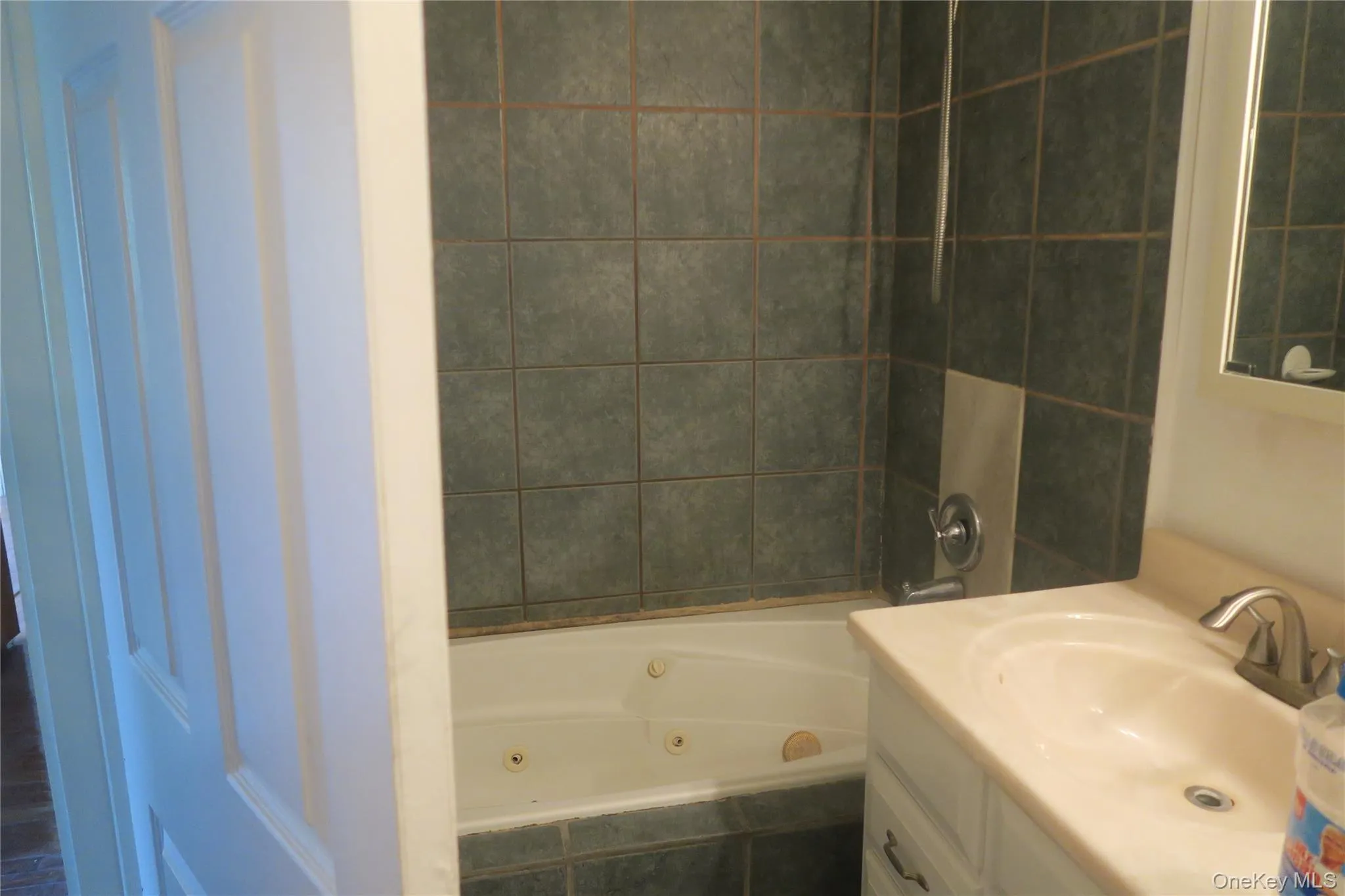 2430 State Route 32, Cornwall, NY, 1 Bedroom Bedrooms, 3 Rooms Rooms,1 BathroomBathrooms,Residential Lease,For Rent,State Route 32,0,1008423 2430 State Route 32, Cornwall, NY, 1 Bedroom Bedrooms, 3 Rooms Rooms,1 BathroomBathrooms,Residential Lease,For Rent,State Route 32,0,1008423