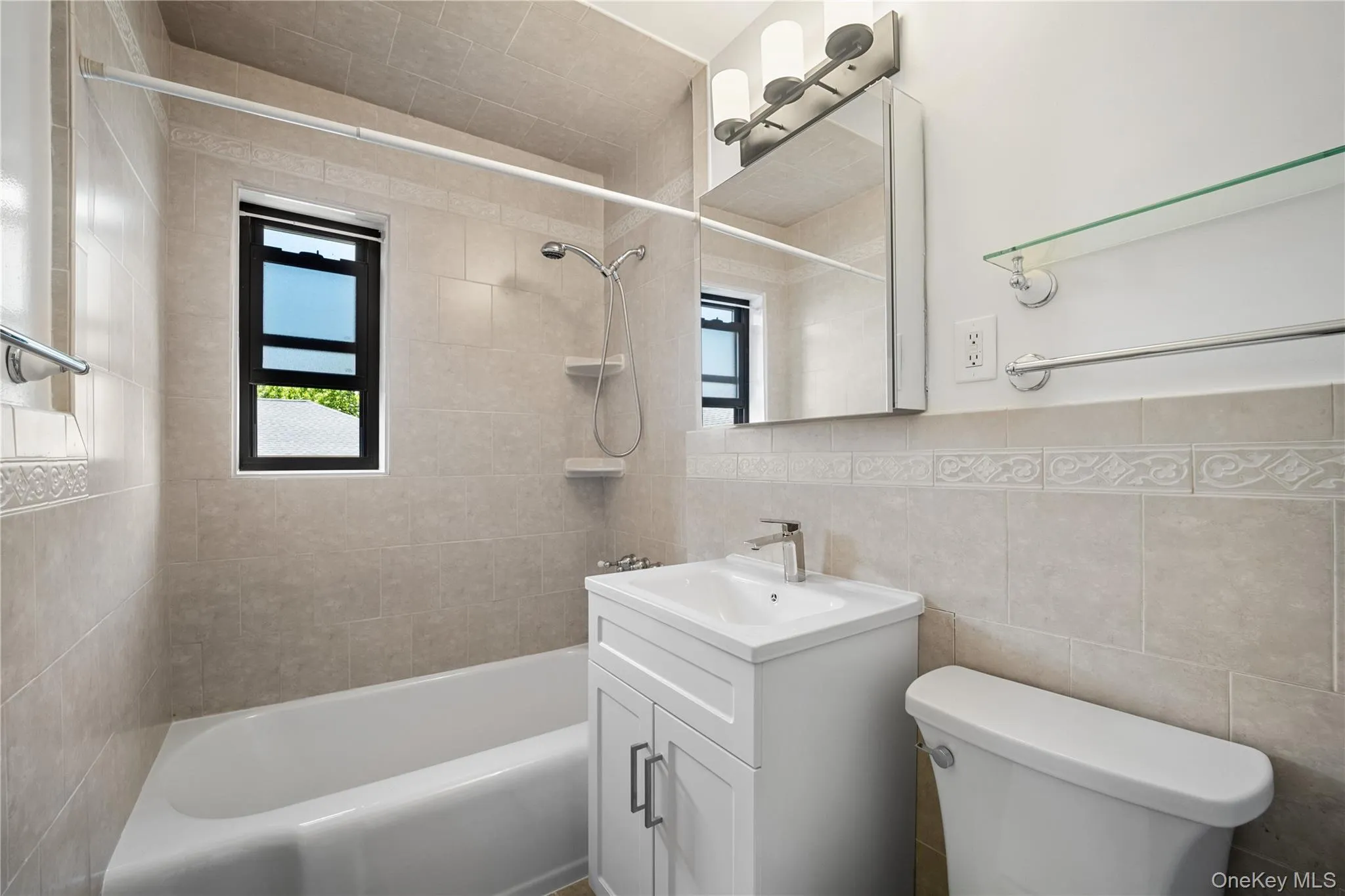 73-23 220th Street, New York, NY, 2 Bedrooms Bedrooms, 4 Rooms Rooms,1 BathroomBathrooms,Residential,For Rent,220th,0,1008424 73-23 220th Street, New York, NY, 2 Bedrooms Bedrooms, 4 Rooms Rooms,1 BathroomBathrooms,Residential,For Rent,220th,0,1008424