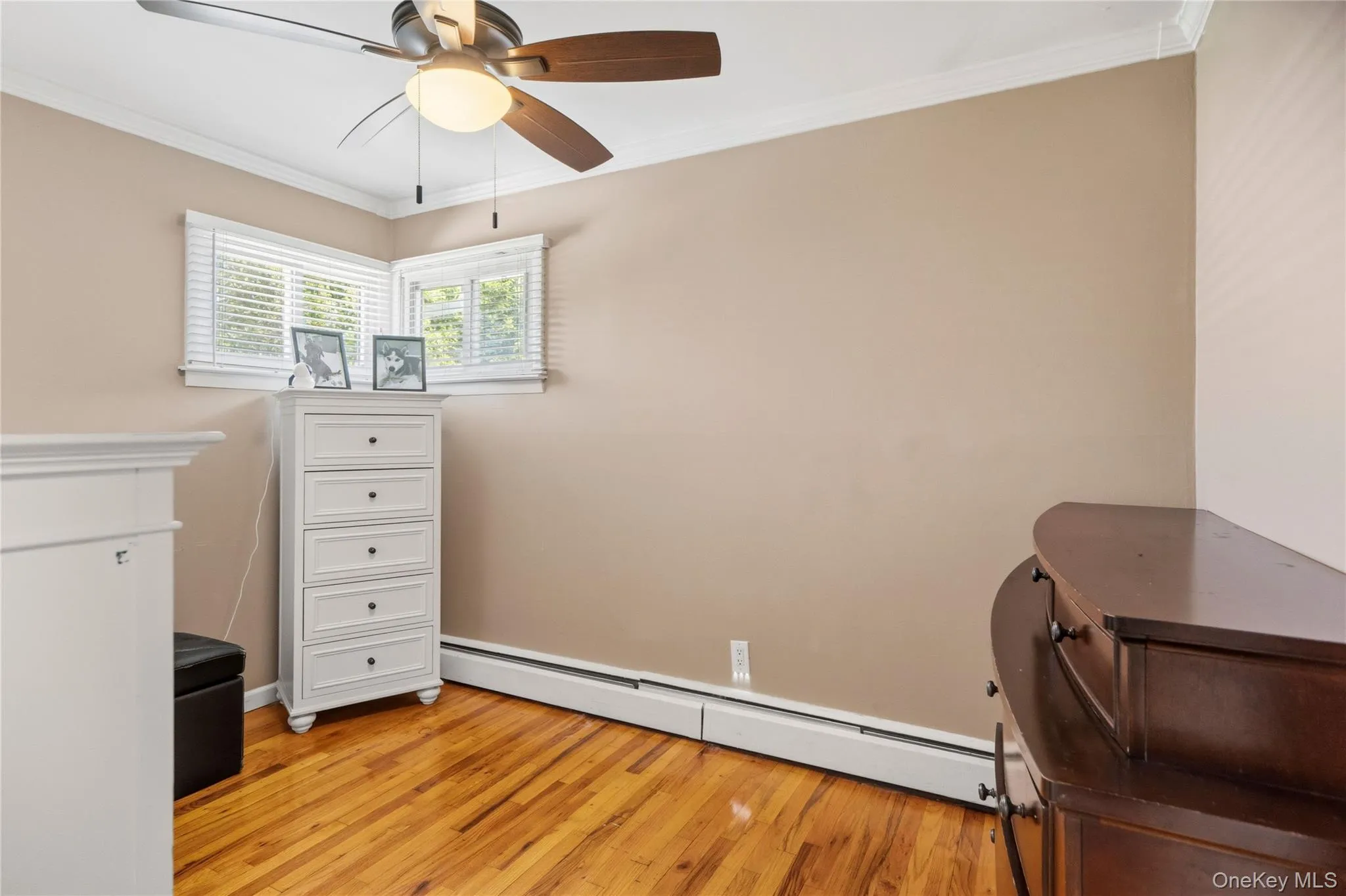 86 Claremont Avenue, Babylon, NY, 3 Bedrooms Bedrooms, 6 Rooms Rooms,1 BathroomBathrooms,Residential,For Rent,Claremont,0,1008428 86 Claremont Avenue, Babylon, NY, 3 Bedrooms Bedrooms, 6 Rooms Rooms,1 BathroomBathrooms,Residential,For Rent,Claremont,0,1008428