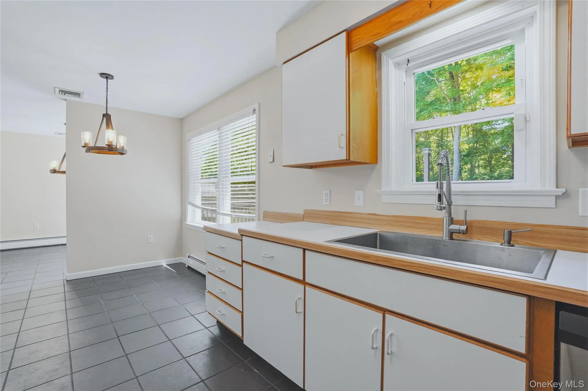 21 Maine Drive, Newburgh (town), NY, 2 Bedrooms Bedrooms, 7 Rooms Rooms,2 BathroomsBathrooms,Residential,For Rent,Maine,0,1008429 21 Maine Drive, Newburgh (town), NY, 2 Bedrooms Bedrooms, 7 Rooms Rooms,2 BathroomsBathrooms,Residential,For Rent,Maine,0,1008429