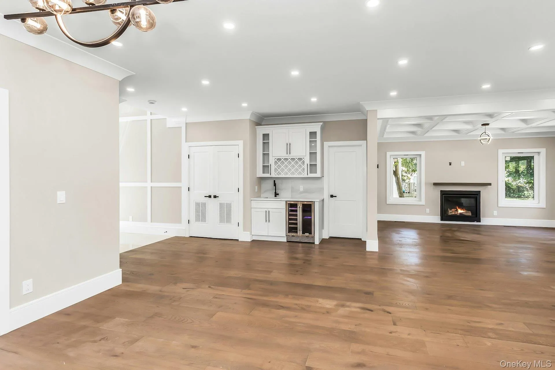 118 Cherry Street, Oyster Bay, NY, 5 Bedrooms Bedrooms, 12 Rooms Rooms,5 BathroomsBathrooms,Residential,For Rent,Cherry,0,KEY1008430 118 Cherry Street, Oyster Bay, NY, 5 Bedrooms Bedrooms, 12 Rooms Rooms,5 BathroomsBathrooms,Residential,For Rent,Cherry,0,KEY1008430