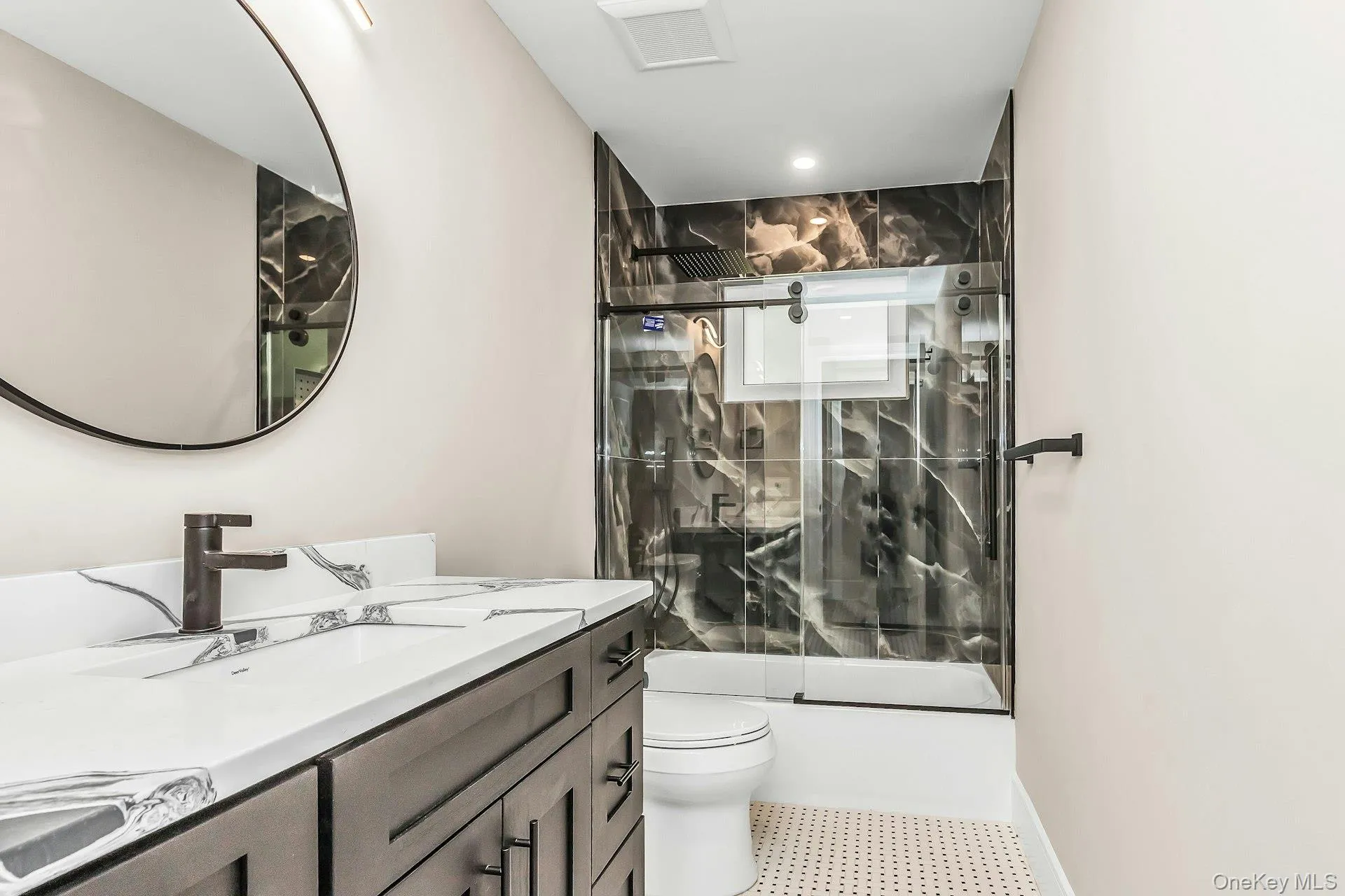 118 Cherry Street, Oyster Bay, NY, 5 Bedrooms Bedrooms, 12 Rooms Rooms,5 BathroomsBathrooms,Residential,For Rent,Cherry,0,1008430 118 Cherry Street, Oyster Bay, NY, 5 Bedrooms Bedrooms, 12 Rooms Rooms,5 BathroomsBathrooms,Residential,For Rent,Cherry,0,1008430