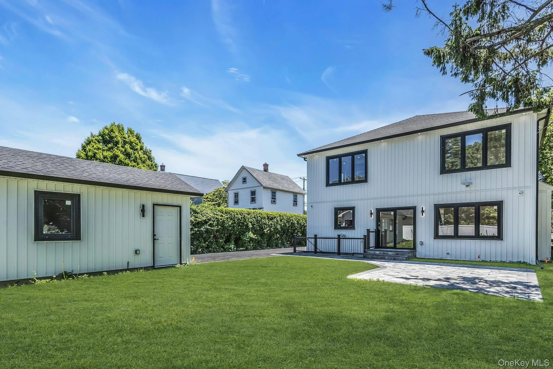 118 Cherry Street, Oyster Bay, NY, 5 Bedrooms Bedrooms, 12 Rooms Rooms,5 BathroomsBathrooms,Residential,For Rent,Cherry,0,1008430 118 Cherry Street, Oyster Bay, NY, 5 Bedrooms Bedrooms, 12 Rooms Rooms,5 BathroomsBathrooms,Residential,For Rent,Cherry,0,1008430