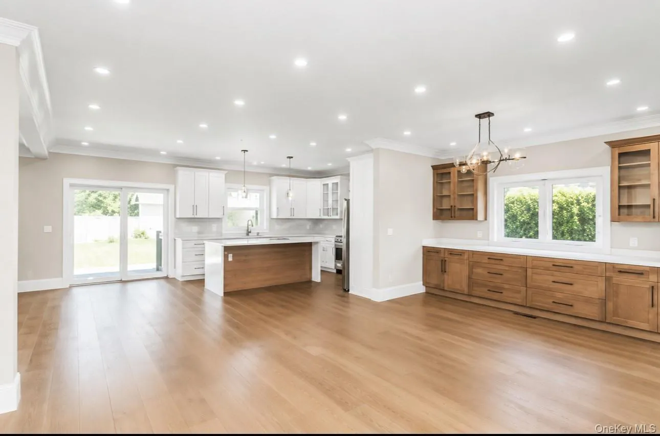 118 Cherry Street, Oyster Bay, NY, 5 Bedrooms Bedrooms, 12 Rooms Rooms,5 BathroomsBathrooms,Residential,For Rent,Cherry,0,KEY1008430 118 Cherry Street, Oyster Bay, NY, 5 Bedrooms Bedrooms, 12 Rooms Rooms,5 BathroomsBathrooms,Residential,For Rent,Cherry,0,KEY1008430
