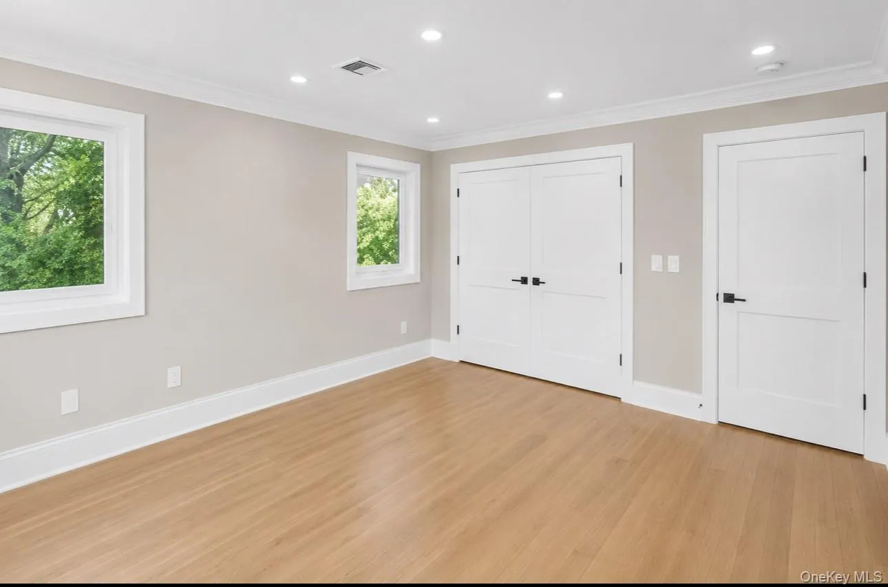118 Cherry Street, Oyster Bay, NY, 5 Bedrooms Bedrooms, 12 Rooms Rooms,5 BathroomsBathrooms,Residential,For Rent,Cherry,0,1008430 118 Cherry Street, Oyster Bay, NY, 5 Bedrooms Bedrooms, 12 Rooms Rooms,5 BathroomsBathrooms,Residential,For Rent,Cherry,0,1008430