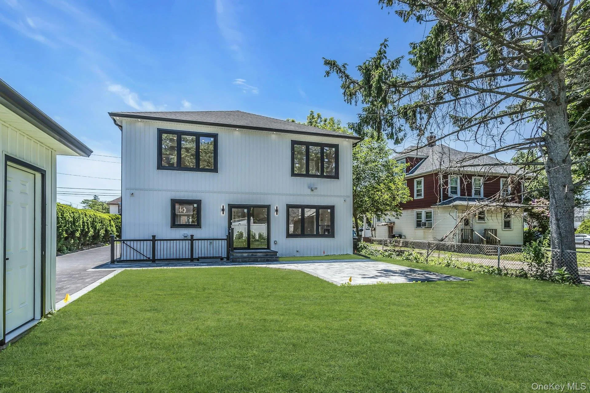 118 Cherry Street, Oyster Bay, NY, 5 Bedrooms Bedrooms, 12 Rooms Rooms,5 BathroomsBathrooms,Residential,For Rent,Cherry,0,1008430 118 Cherry Street, Oyster Bay, NY, 5 Bedrooms Bedrooms, 12 Rooms Rooms,5 BathroomsBathrooms,Residential,For Rent,Cherry,0,1008430