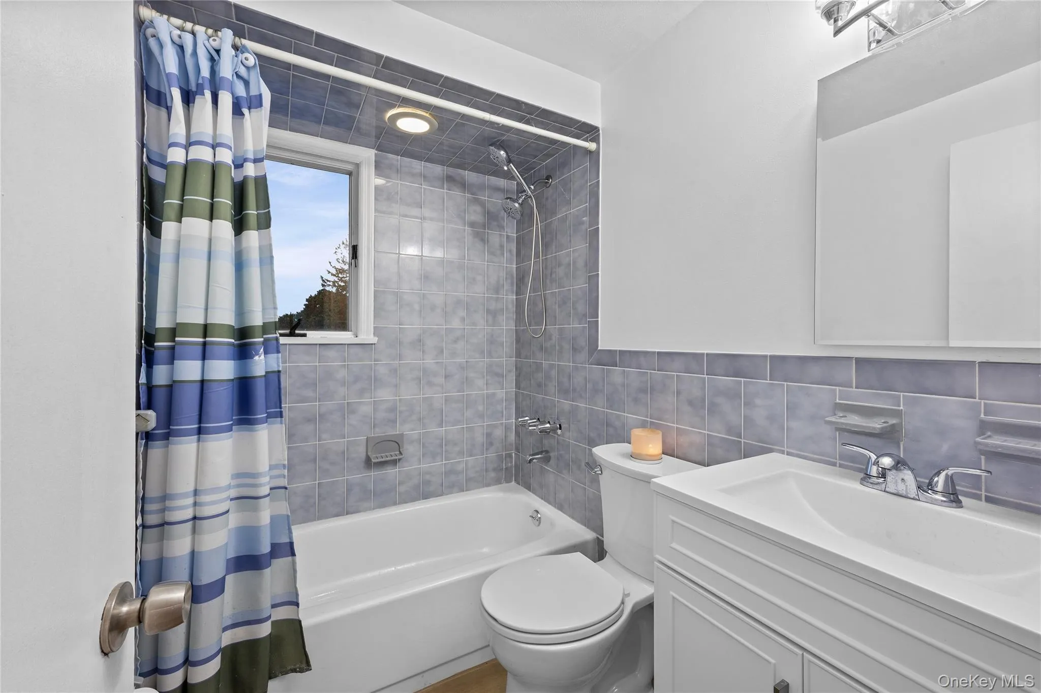 2nd Floor Bath 2nd Floor Bath