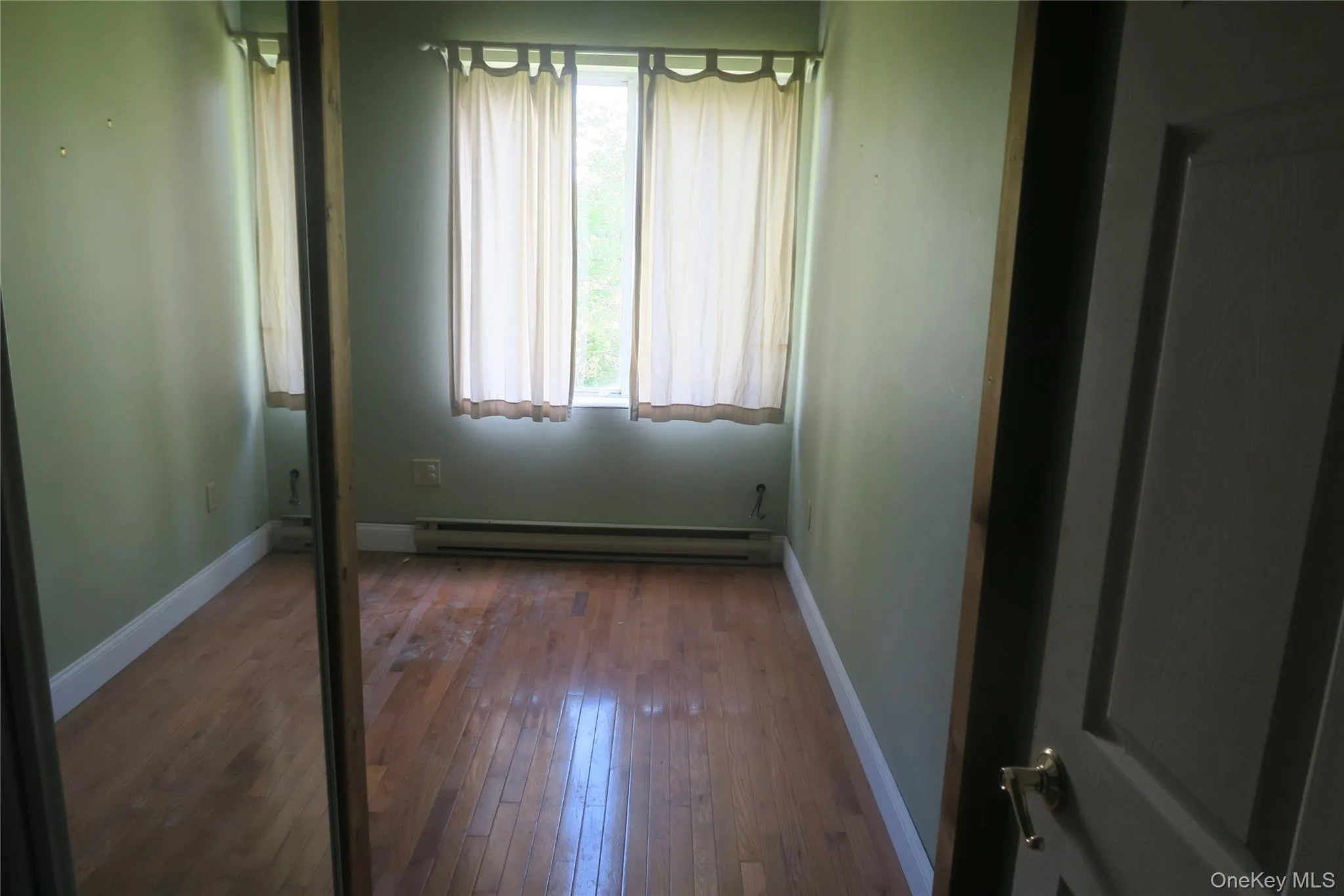 4230 state rt 32, Cornwall, NY, 3 Bedrooms Bedrooms, 5 Rooms Rooms,1 BathroomBathrooms,Residential Lease,For Rent,state rt 32,0,1008436 4230 state rt 32, Cornwall, NY, 3 Bedrooms Bedrooms, 5 Rooms Rooms,1 BathroomBathrooms,Residential Lease,For Rent,state rt 32,0,1008436